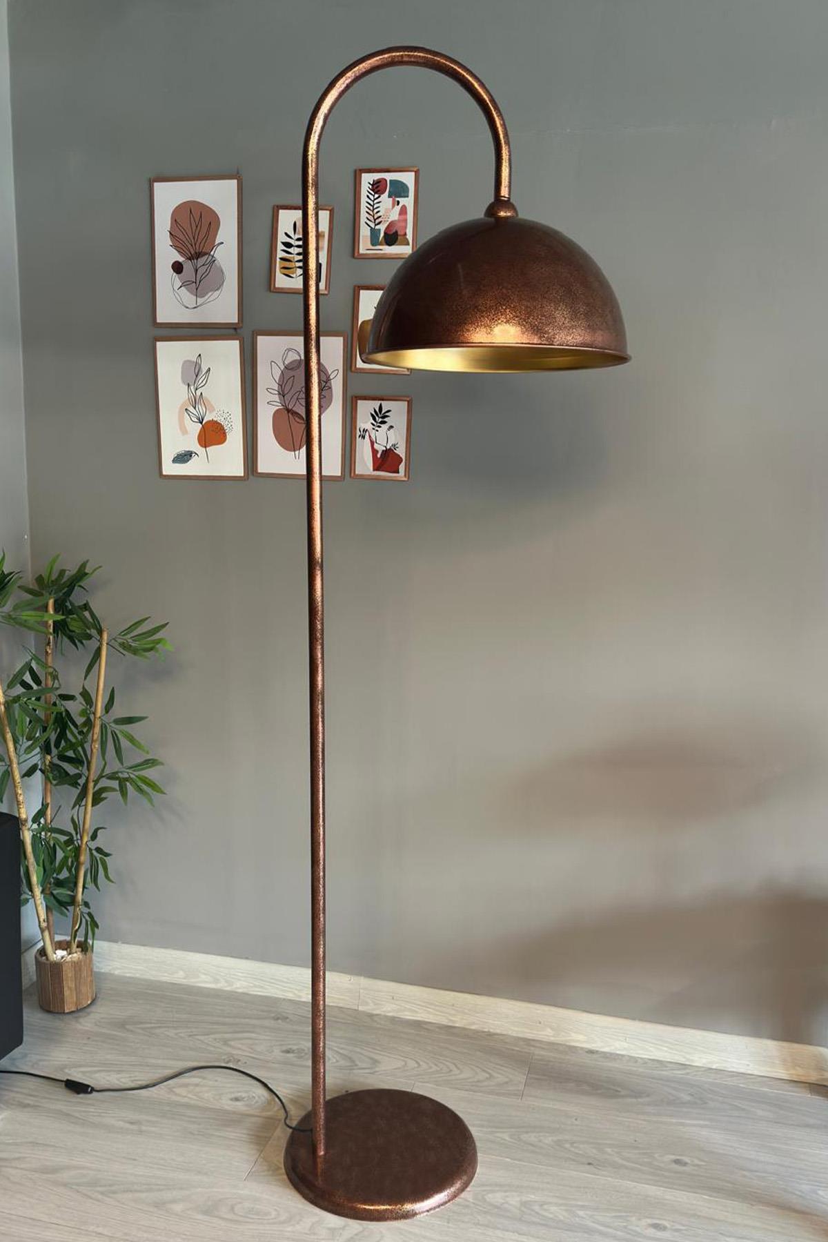 Patina Lambader Modern Dekoratif Metal Oturma Odası Çalışma Odası Zemin Lambası