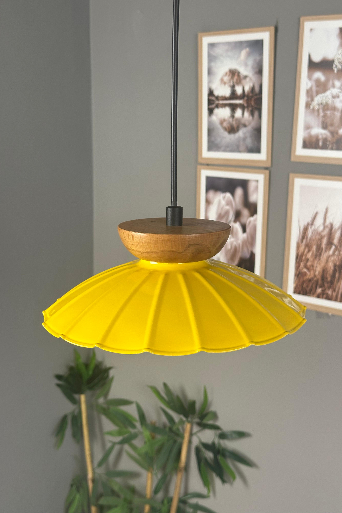 Risso Açık Sarı Ahşap Tabak Tekli Metal Avize Cafe Mutfak Modern Dekoratif Sarkıt Aydınlatma