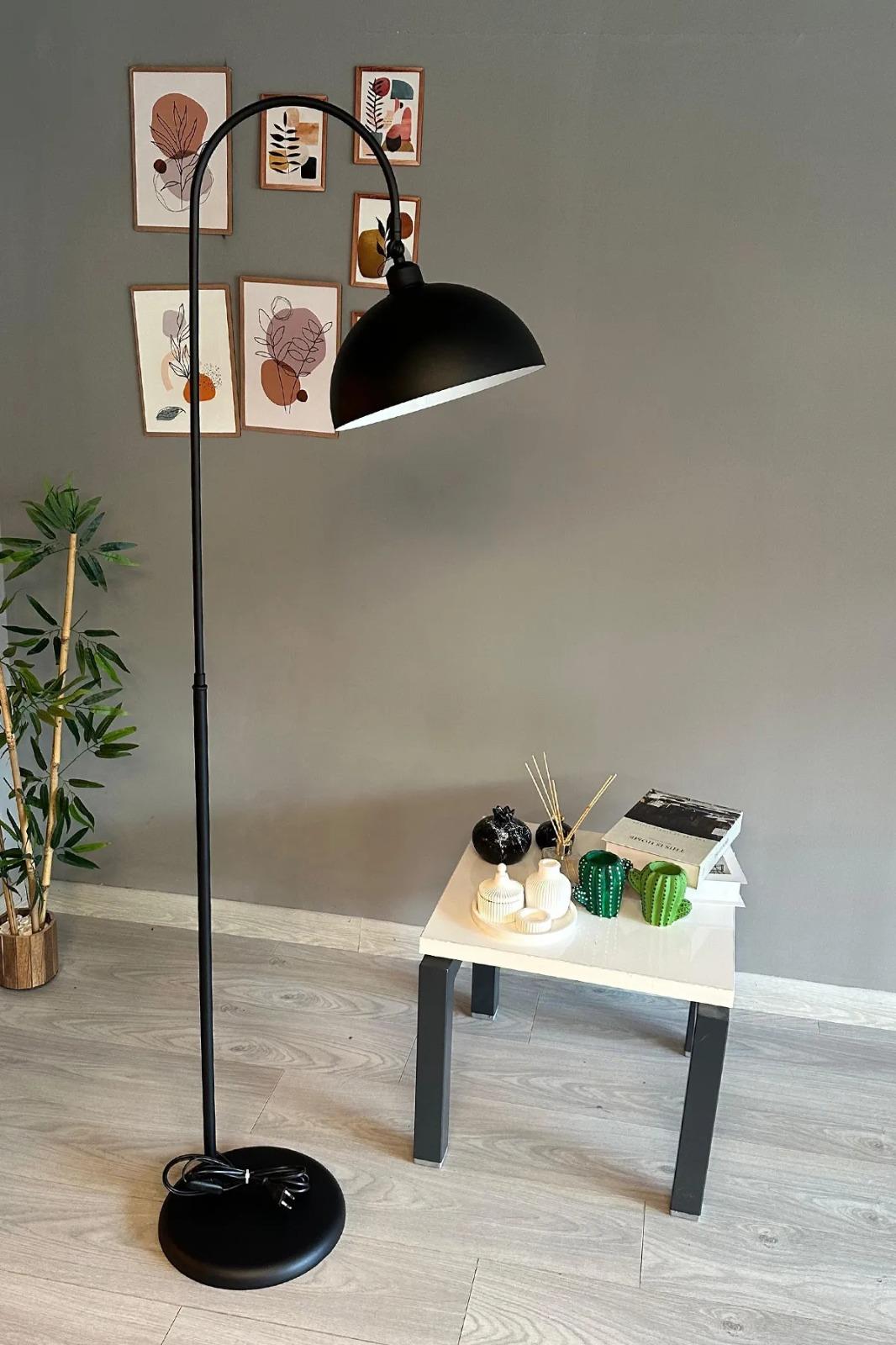 Siyah Lambader Hareketli Başlık Modern Dekoratif Metal Oturma Odası Çalışma Odası Lambası