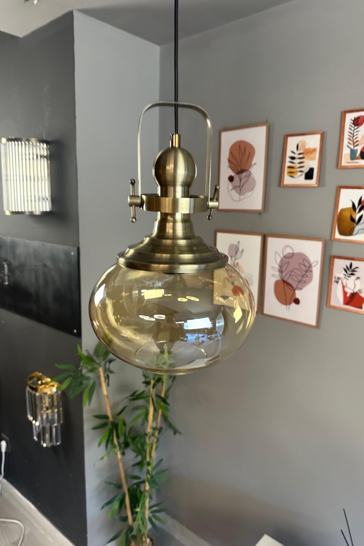 Solvia Cam Bal Rengi Tekli Avize Eskitme Başlık Retro Sarkıt Lamba Salon Aydınlatma