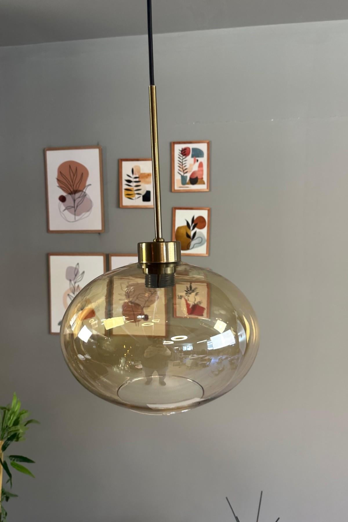 Solvia Cam Bal Rengi Tekli Avize İnce Eskitme Başlık Retro Sarkıt Lamba Salon Aydınlatma