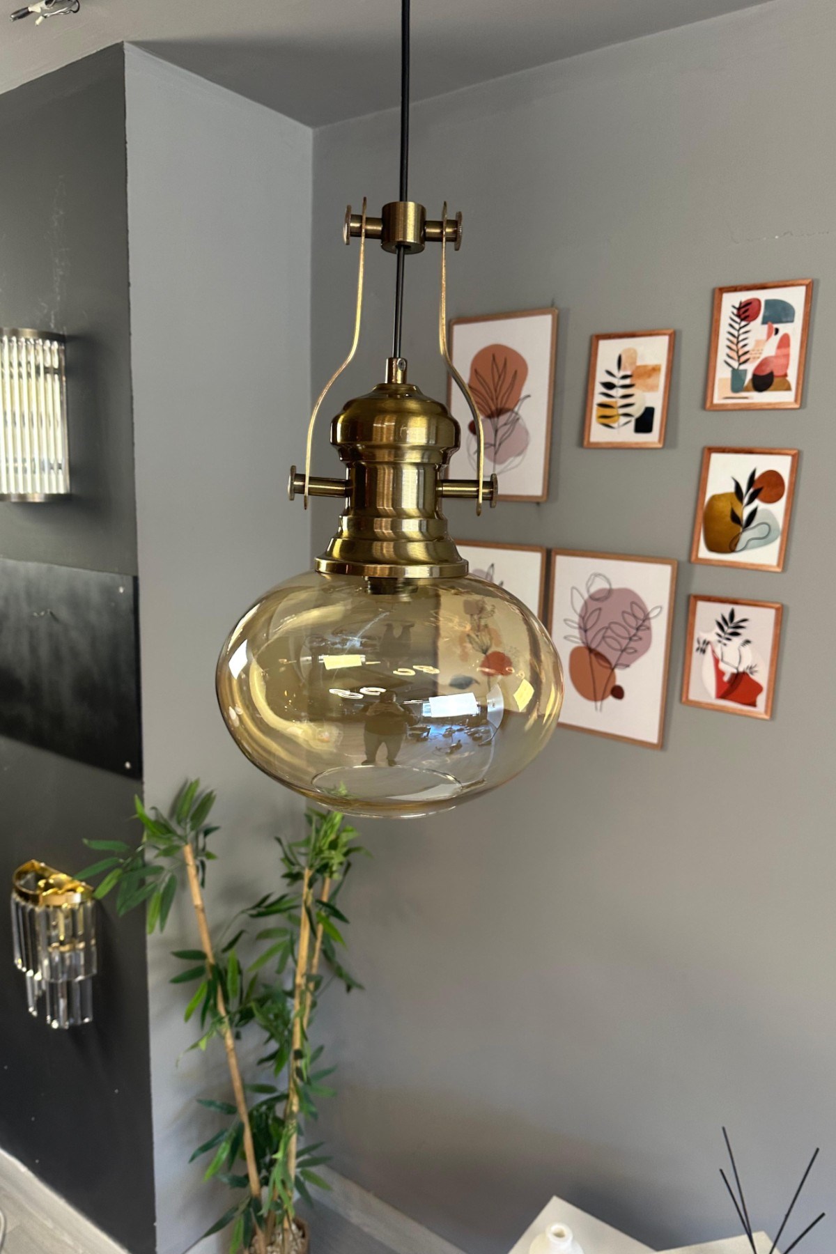 Solvia Cam Bal Rengi Tekli Avize Retro Sarkıt Lamba Salon Aydınlatma