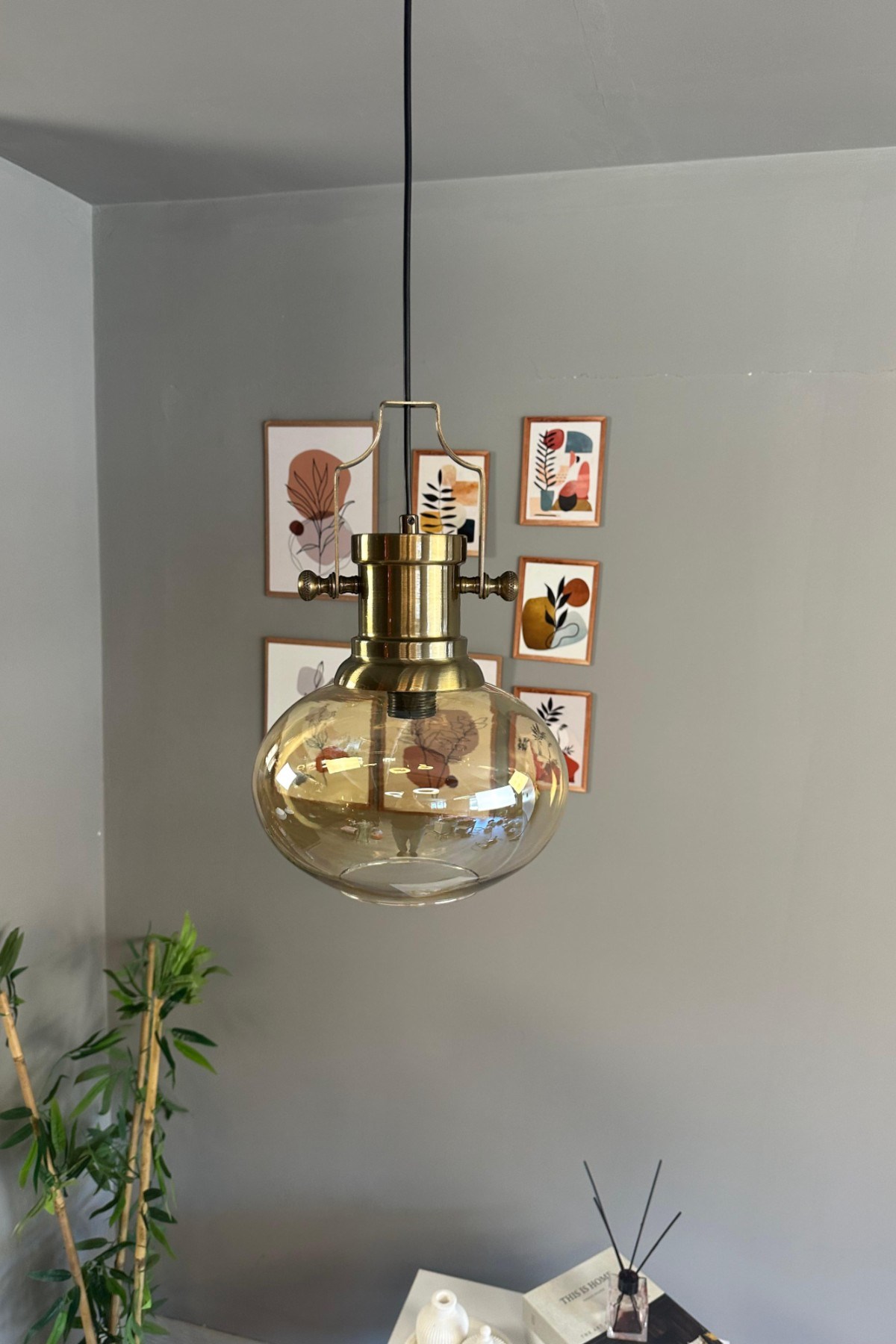 Solvia Cam Bal Rengi Tekli Avize Silindir Eskitme Başlık Retro Sarkıt Lamba Salon Aydınlatma