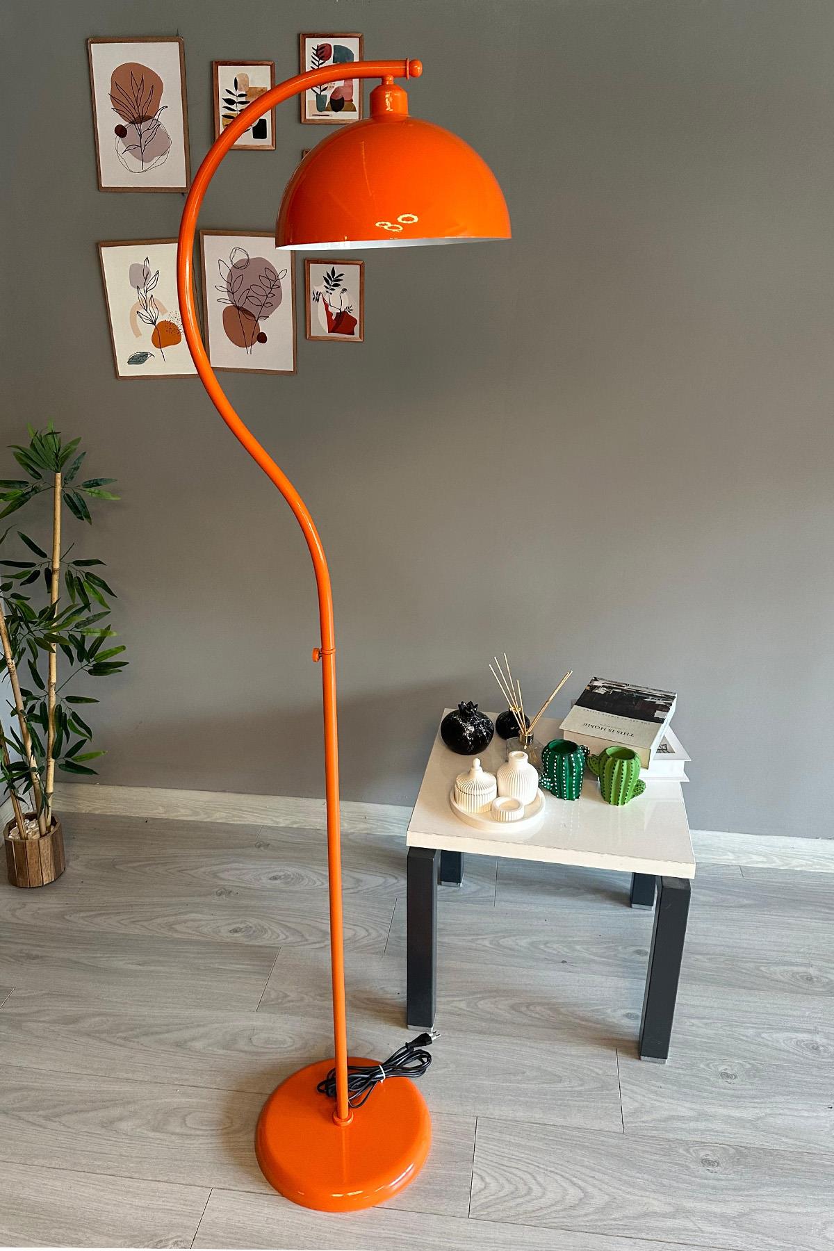 Turuncu Lambader Modern Dekoratif Metal Salon Oturma Odası Çalışma Odası Lambası