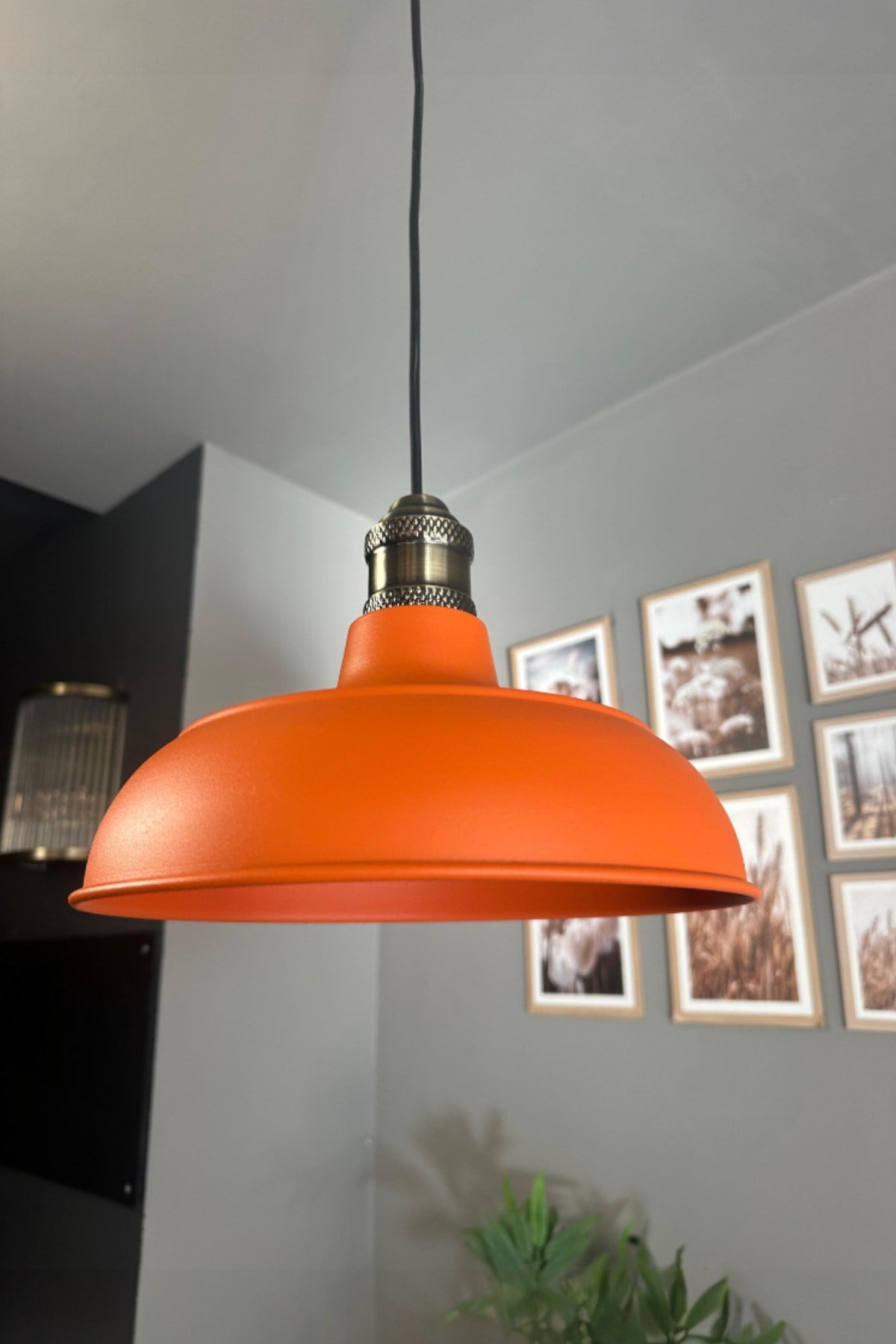 Veluna Turuncu Tekli Eskitme Lale Başlık Avize Retro Sarkıt Ofis Showroom Salon Mutfak Avizeleri