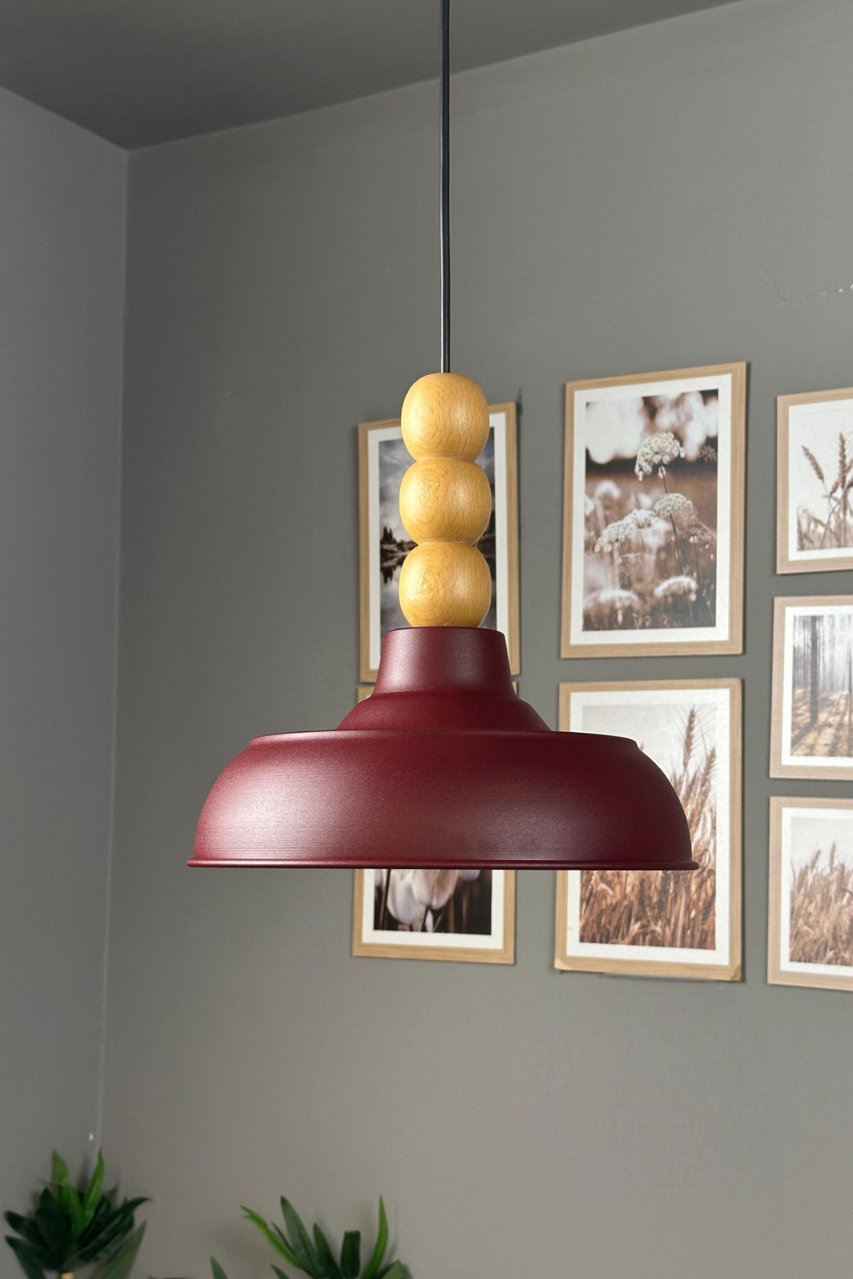 Veluna Vişne Çürüğü Ahşap Üç Boncuk Başlık Avize Retro Sarkıt Ofis Showroom Salon Mutfak Avizeleri
