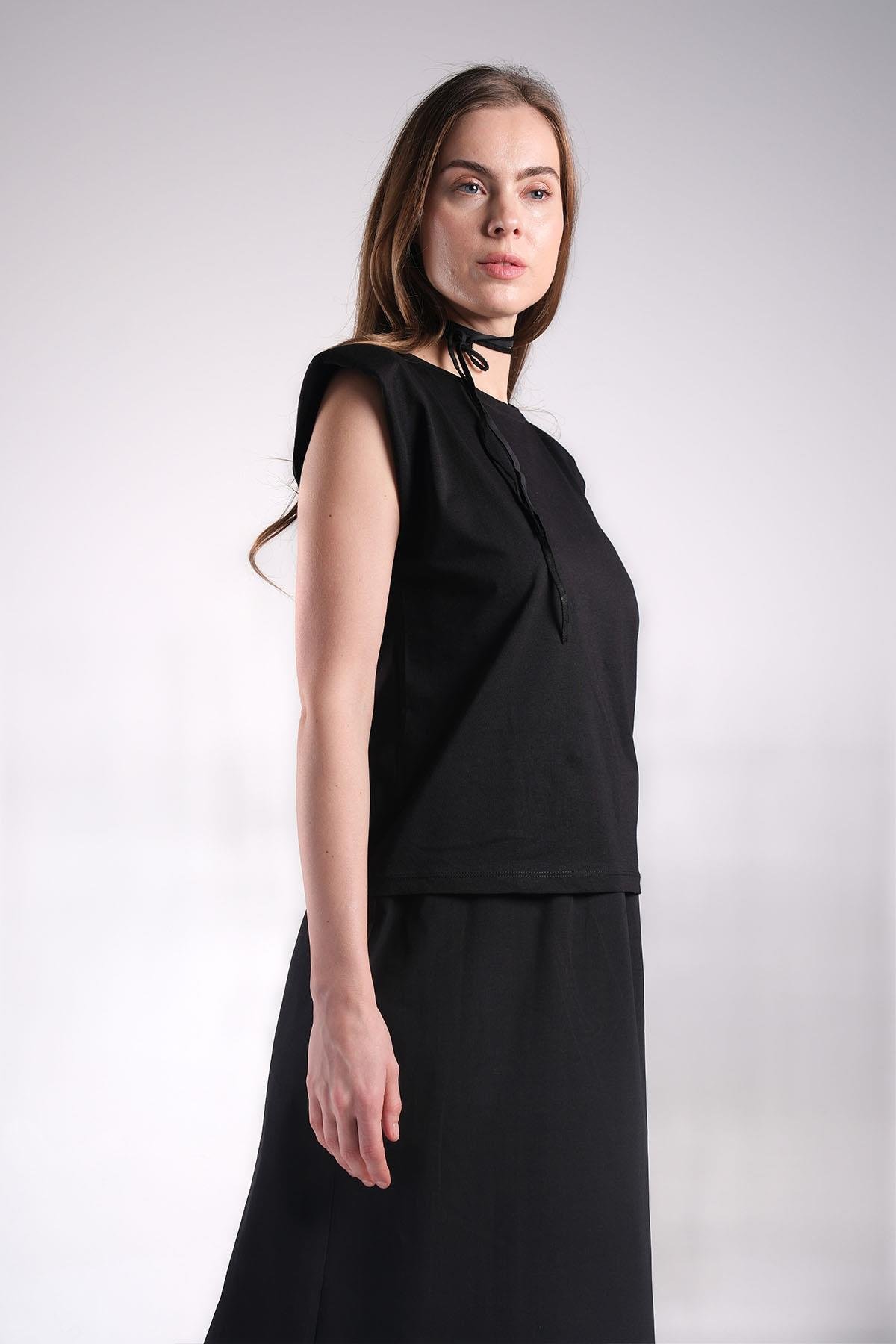  MIOROPA Siyah Renk Vatkalı Kadın Tişört