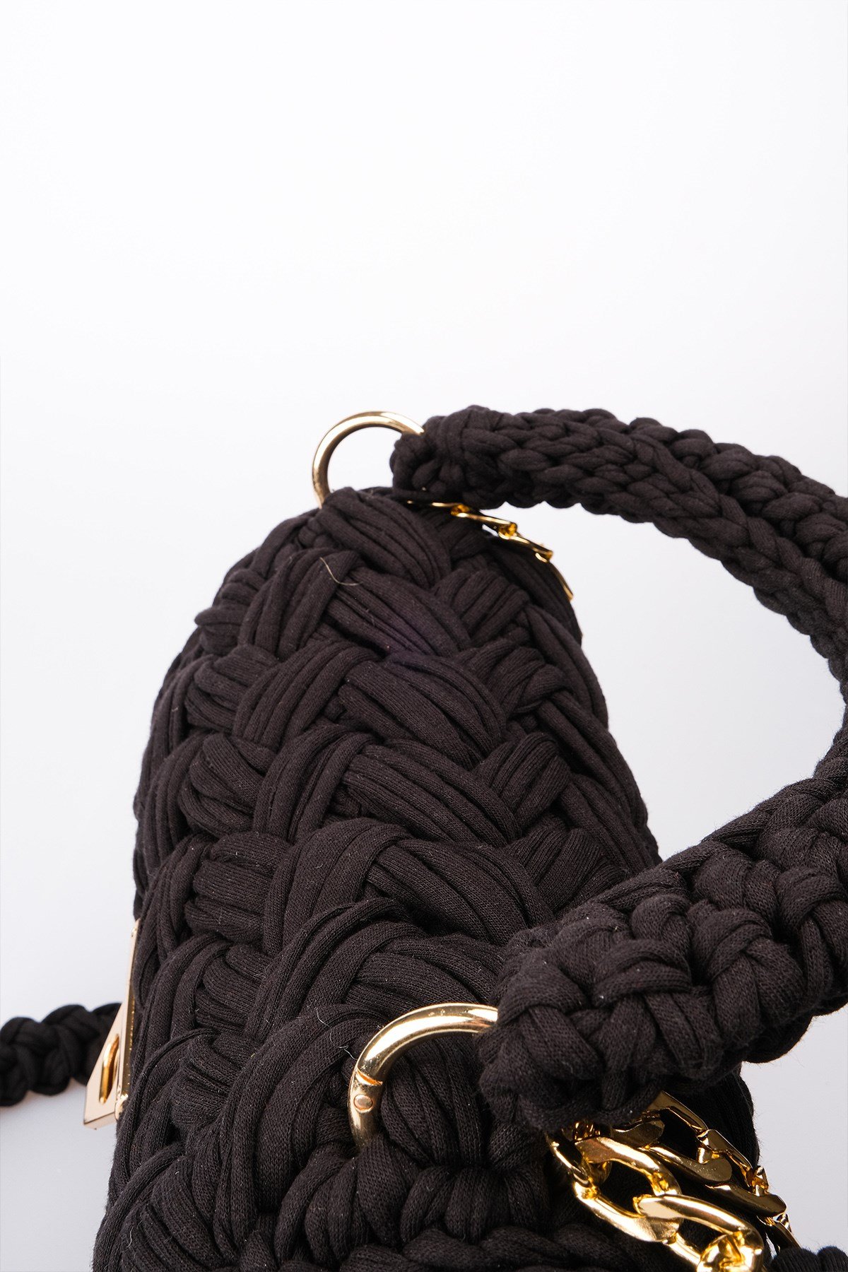  Siyah Renk Örgü El Yapımı Özel Tasarım Zincirli El ve Omuz Kadın Çanta -ÇANTA-Mio Gusto-C0014BLK