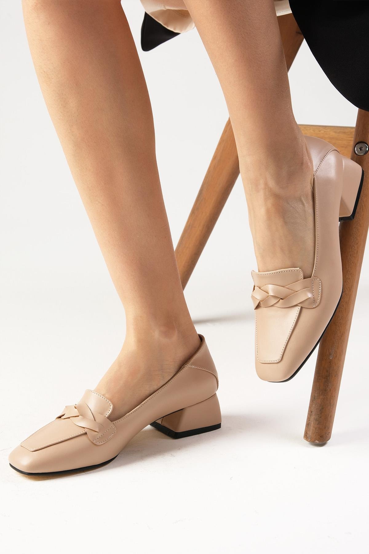 Abriana Ten Rengi Kısa Topuklu Ayakkabı-Kısa Topuklu-Mio Gusto-01489NUC