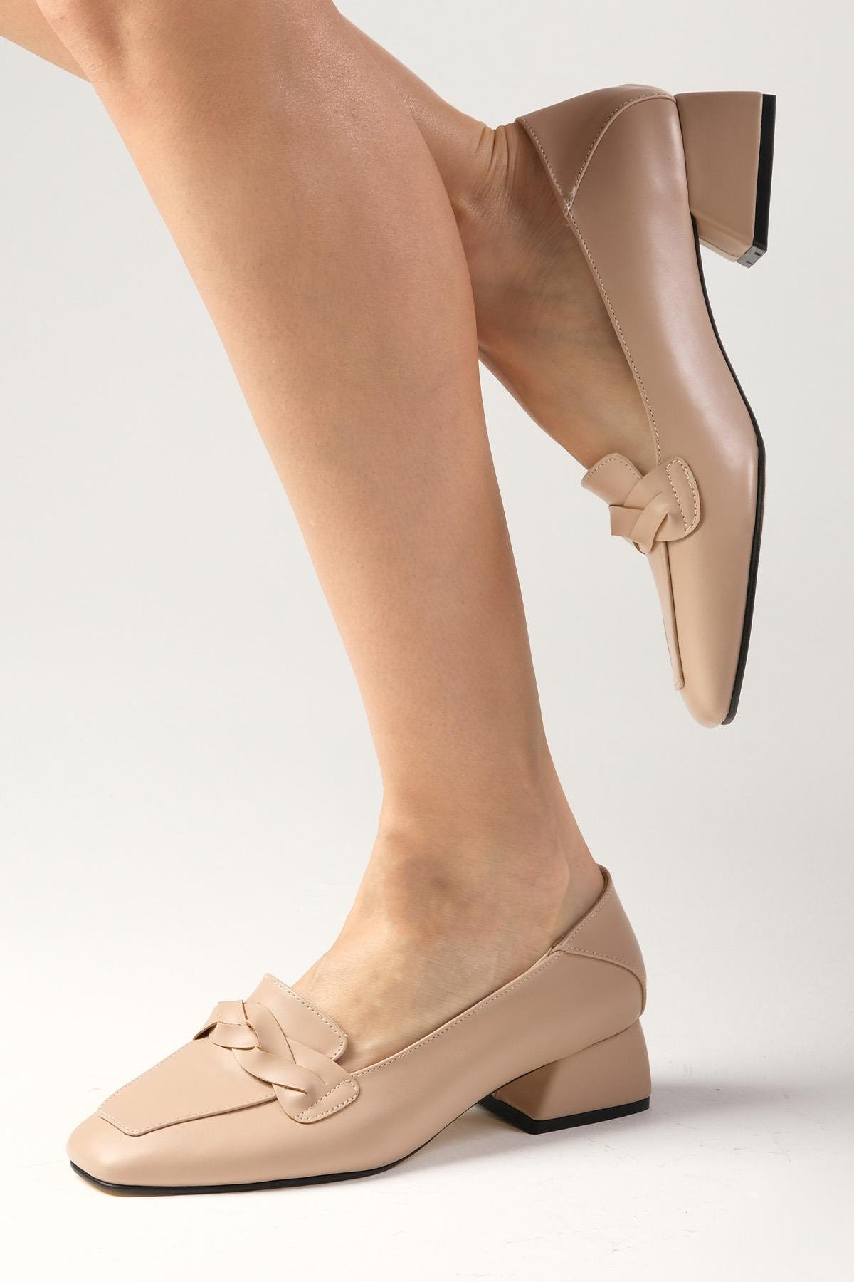 Abriana Ten Rengi Kısa Topuklu Ayakkabı-Kısa Topuklu-Mio Gusto-01489NUC