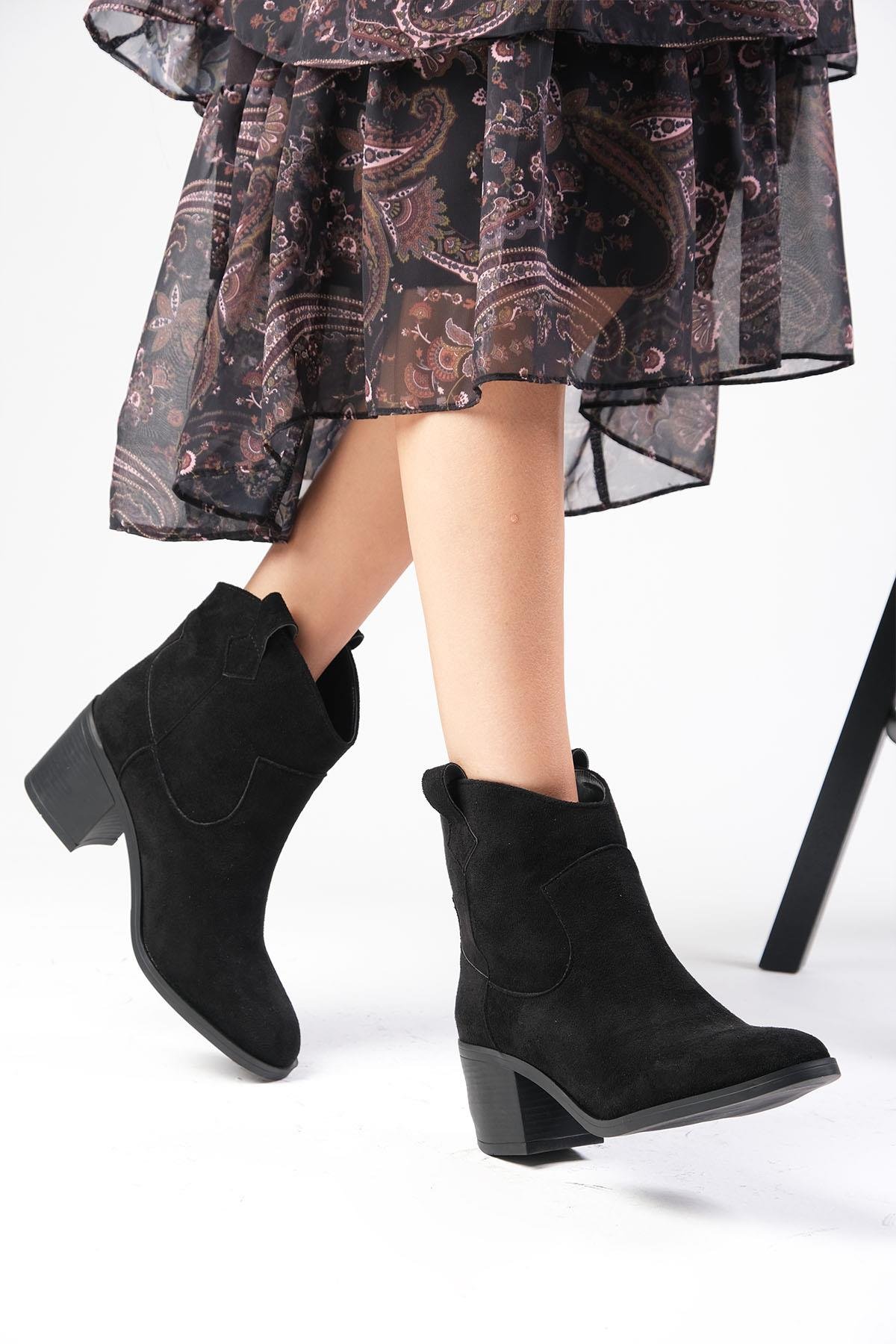 Alessia Western Siyah Renk Topuklu Bot-Kalın Topuk-Mio Gusto-01563BLS