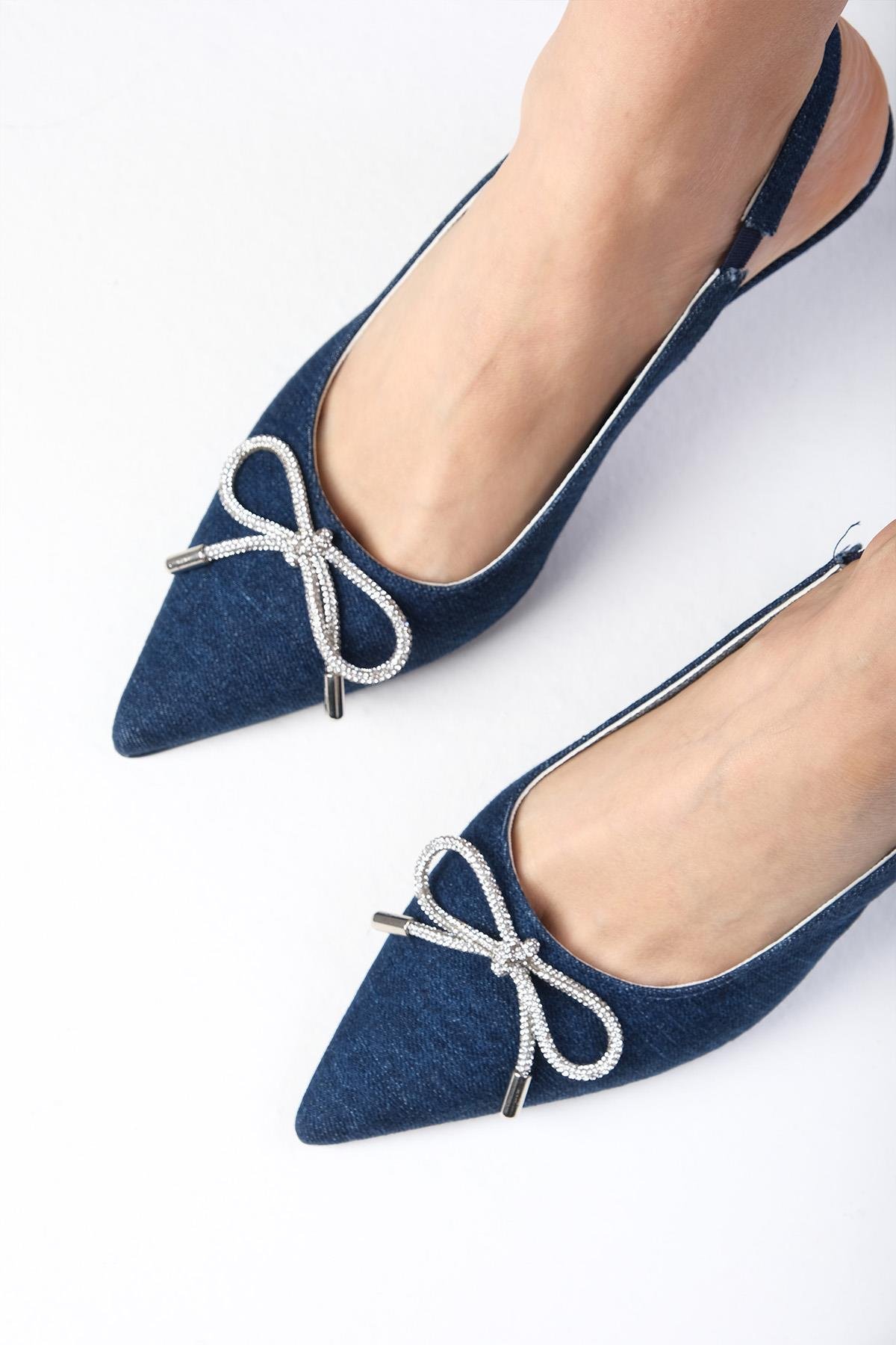 Alexis Lacivert Renk Denim Kumaş Topuklu Ayakkabı-Yüksek Topuklu-Mio Gusto-01526DBK