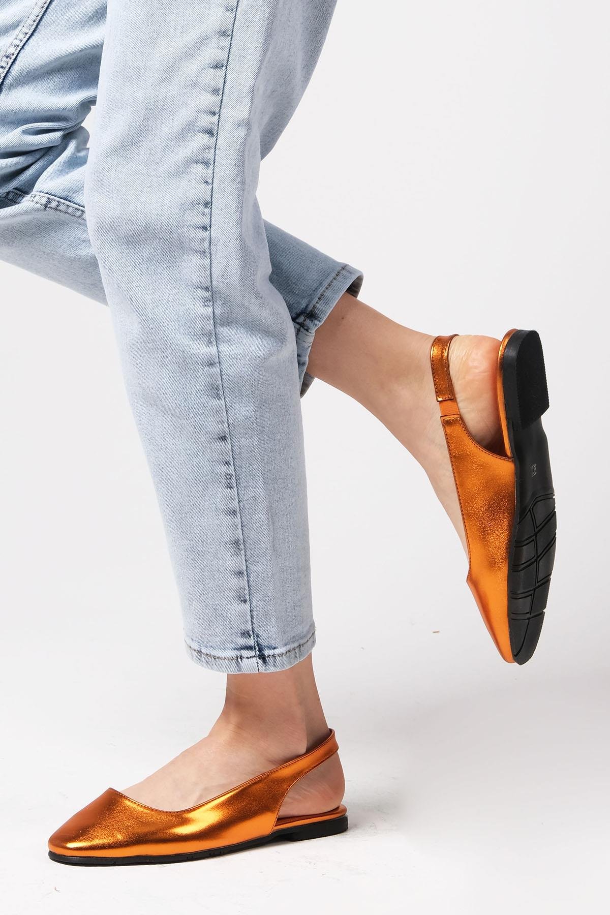 Ally Turuncu Renk Küt Burun Babet-BABET-Mio Gusto-02232ORC