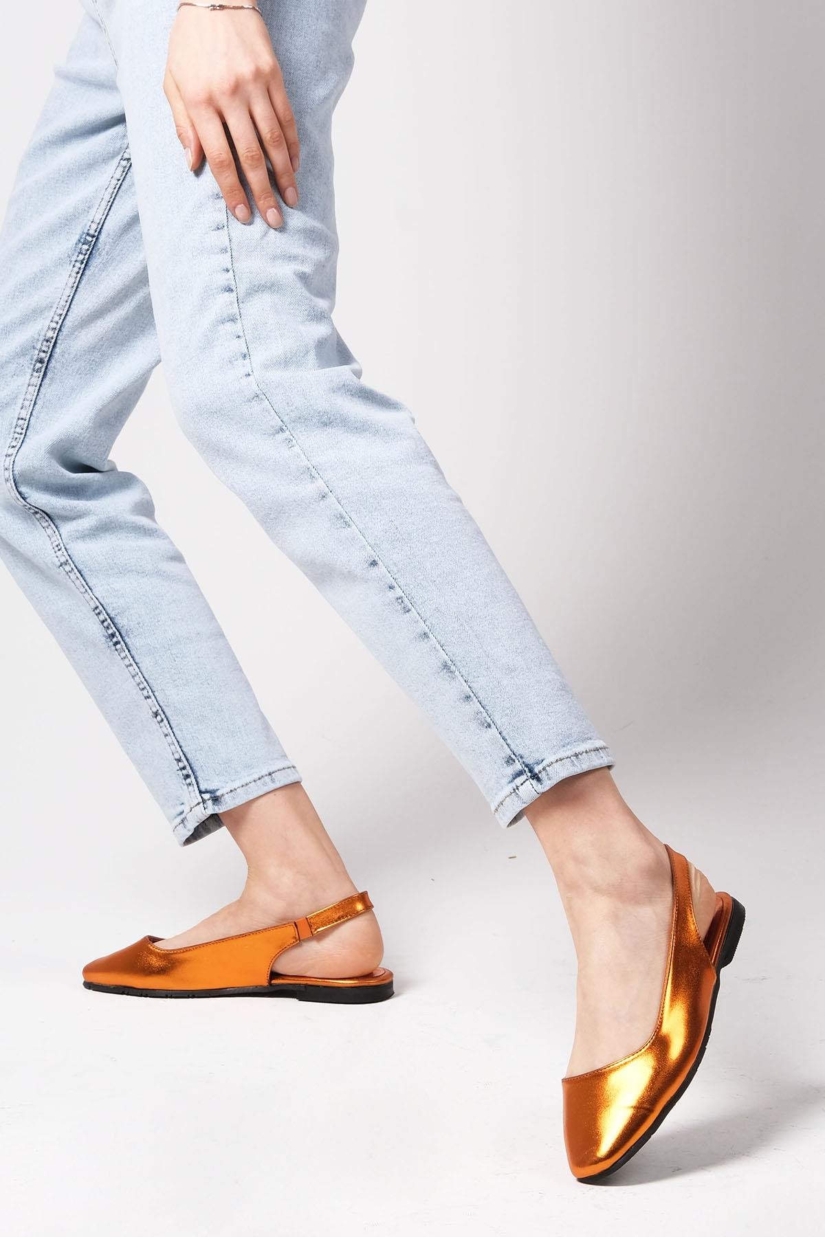 Ally Turuncu Renk Küt Burun Babet-BABET-Mio Gusto-02232ORC