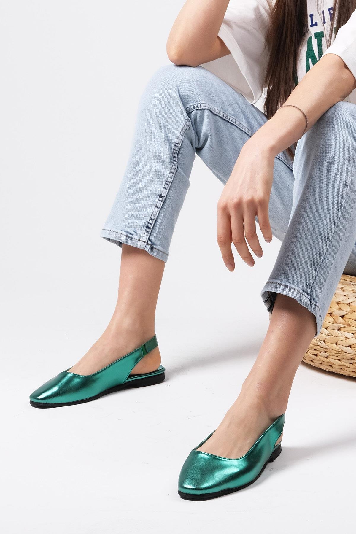 Ally Yeşil Renk Küt Burun Babet-BABET-Mio Gusto-02232GNC