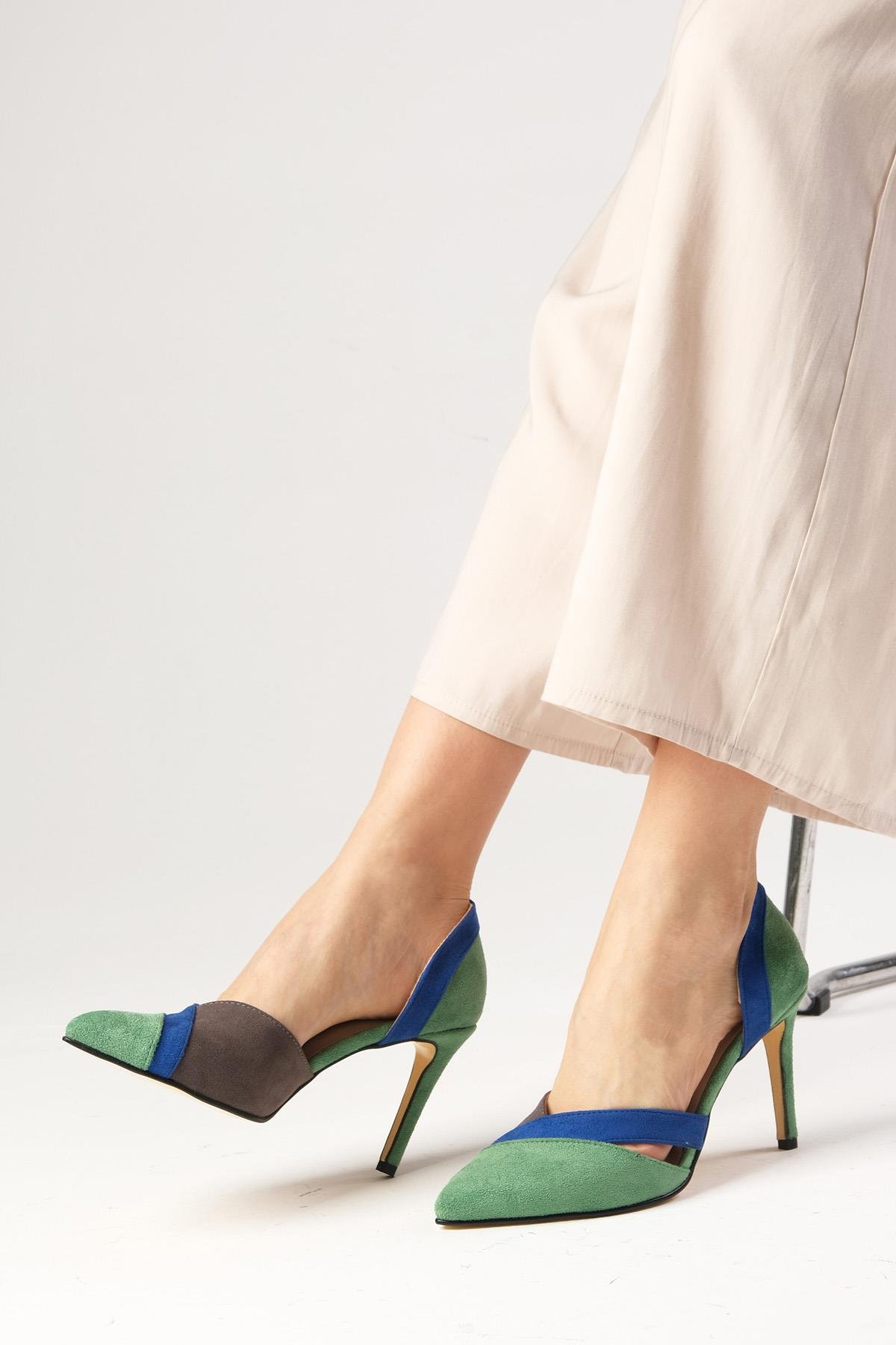 Anita Yeşil Süet Renk Bloklu Topuklu Ayakkabı-Yüksek Topuklu-Mio Gusto-02126GRN