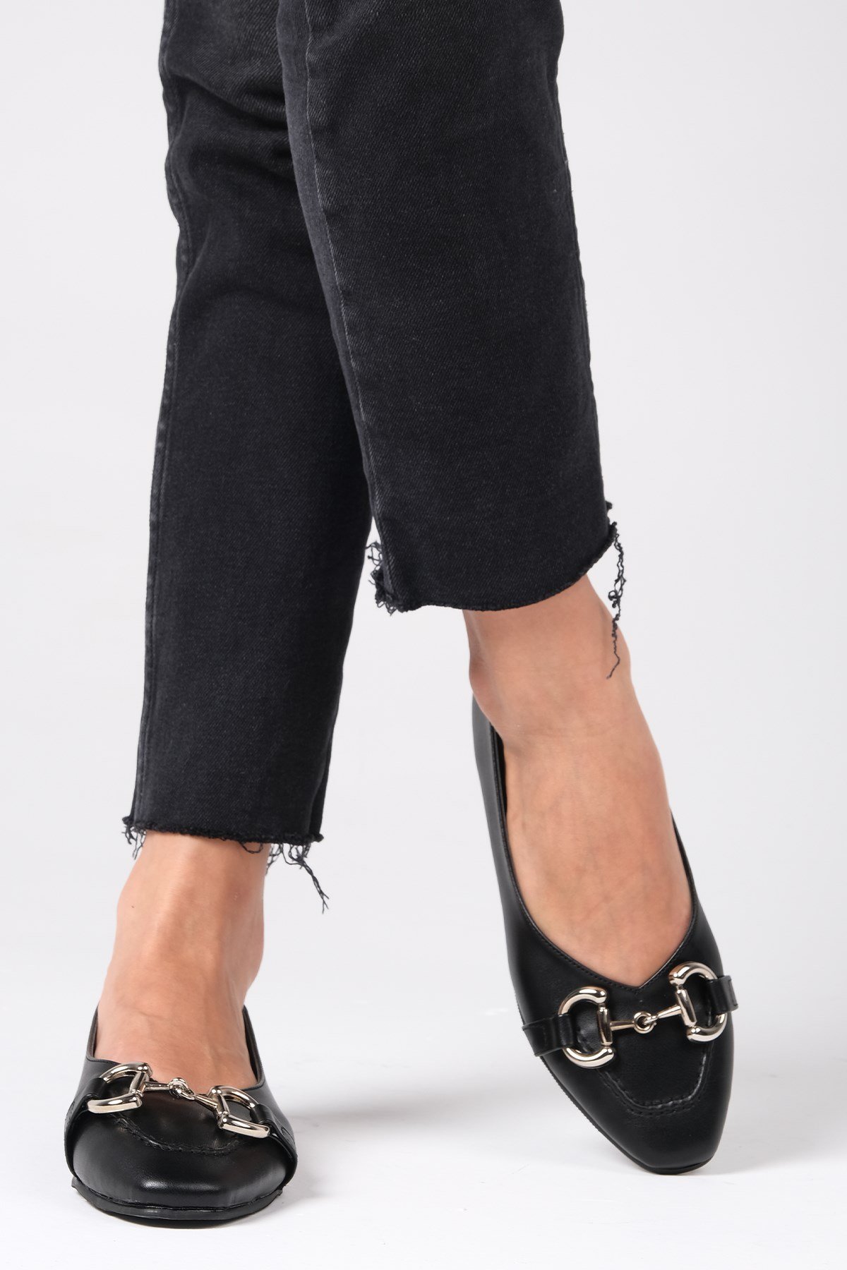 Aretha Siyah Renk Küt Burun Babet-Flats-Mio Gusto-02215BLC