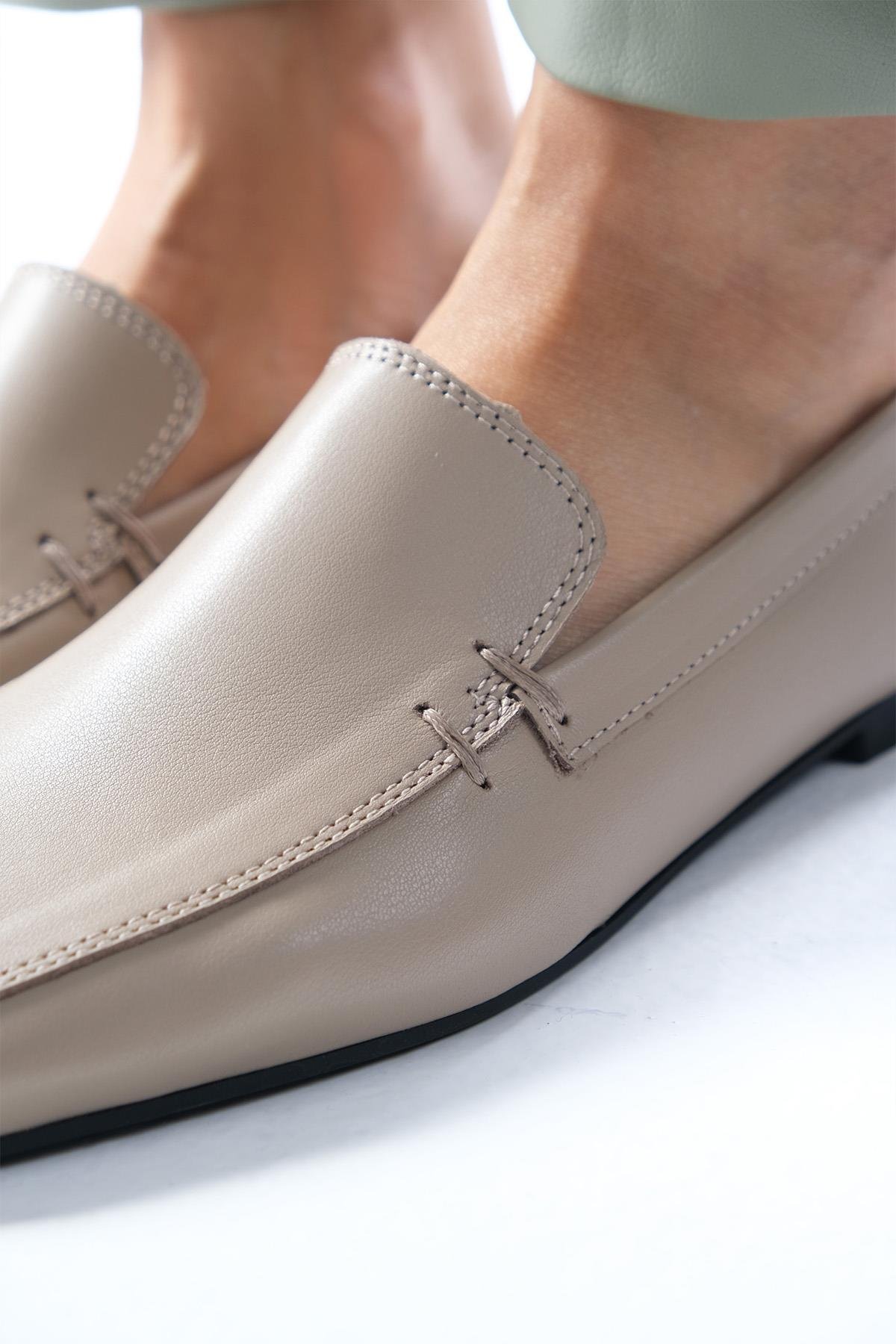 Aria Hakiki Deri Vizon Renk Loafer-DÜZ AYAKKABI-Mio Gusto-01561MIC