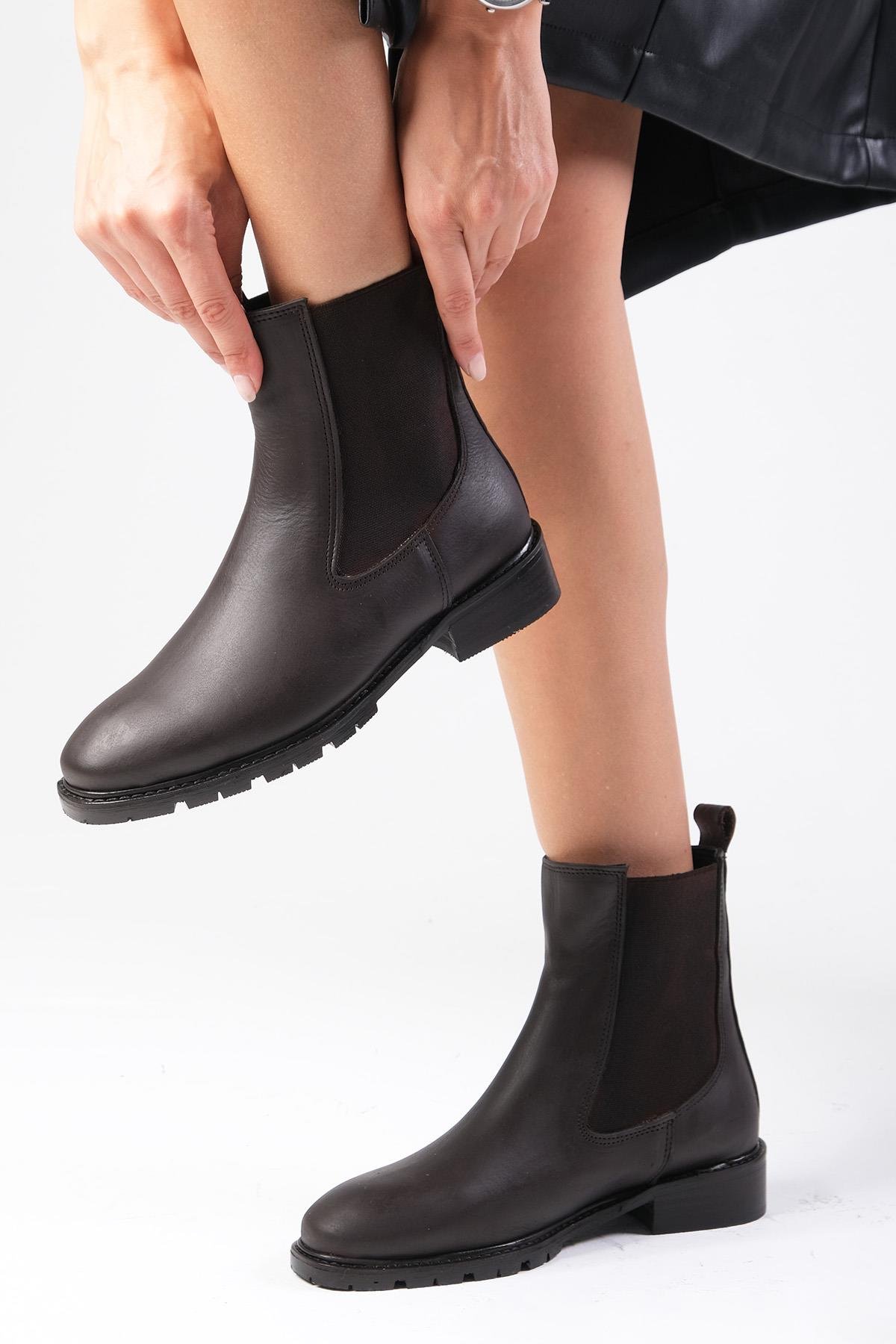 Ario Oval Burun Kahverengi Lastikli  Bot-Topuksuz-Mio Gusto-05851BRC