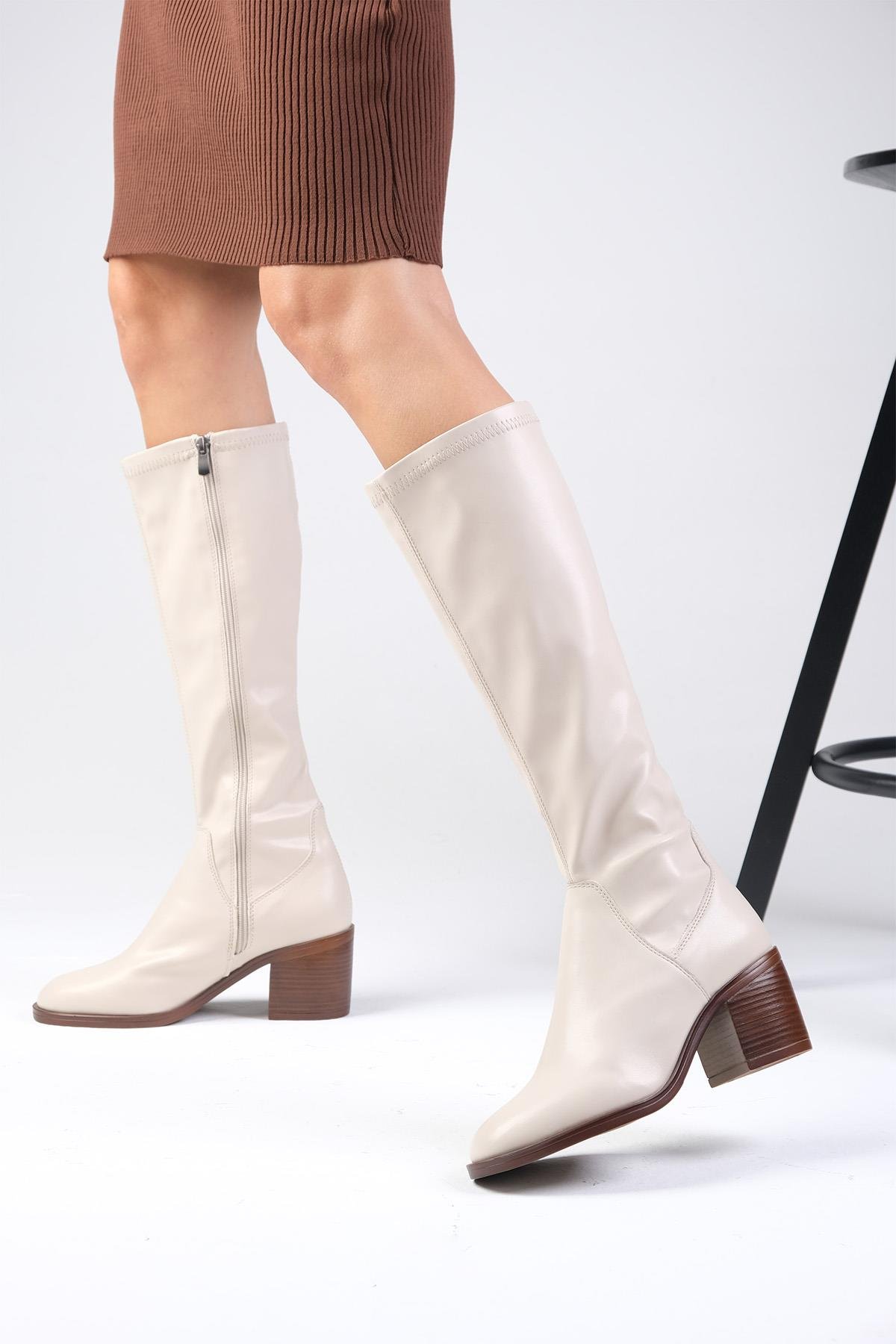 Armande Ten Renk Kalın Topuklu Streç Çizme-ÇİZME-Mio Gusto-01567NUC