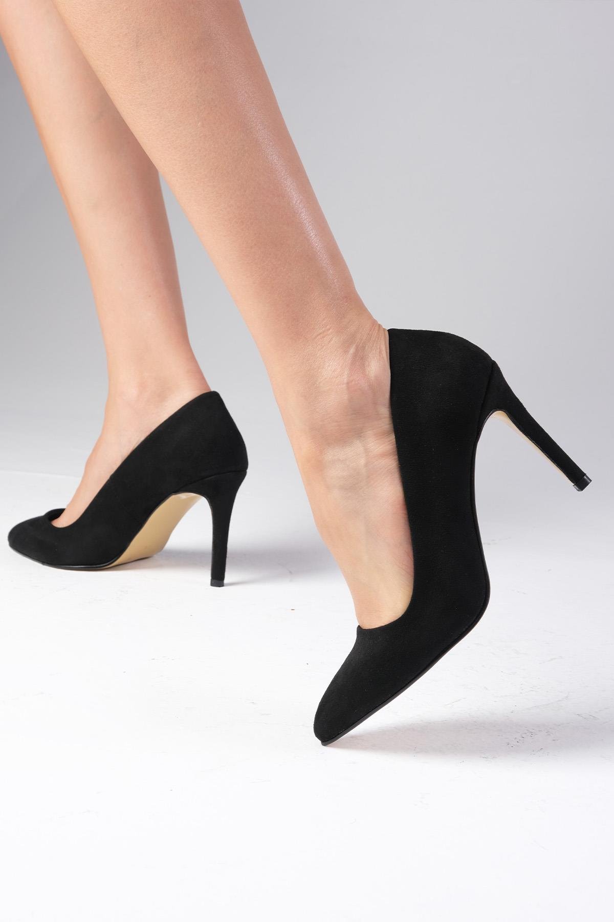 Basic Siyah Renk Süet Stiletto-Yüksek Topuklu-Mio Gusto-09033BLS