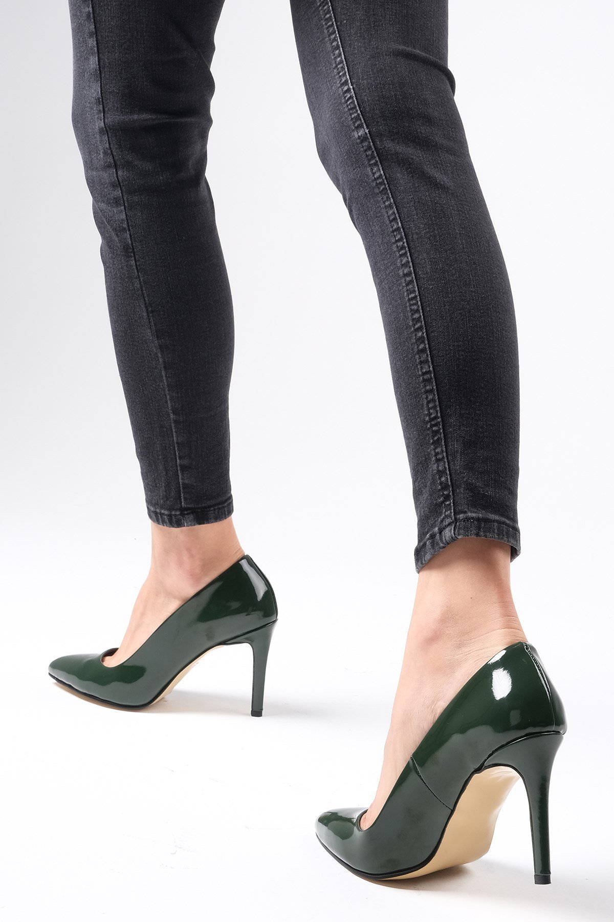 Basic Yeşil Renk Rugan Stiletto-Stiletto-Mio Gusto-09033GNR
