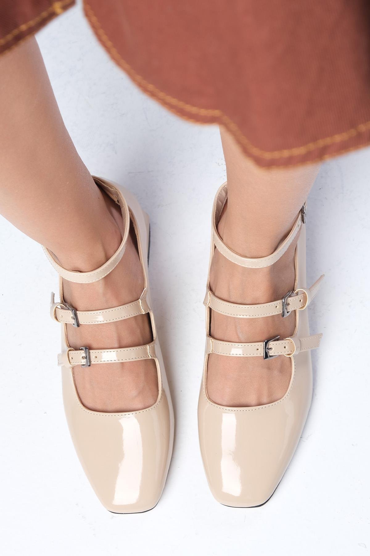 Baylee Ten Rengi Rugan Kısa Topuklu Ayakkabı-Kısa Topuklu-Mio Gusto-01482NUR