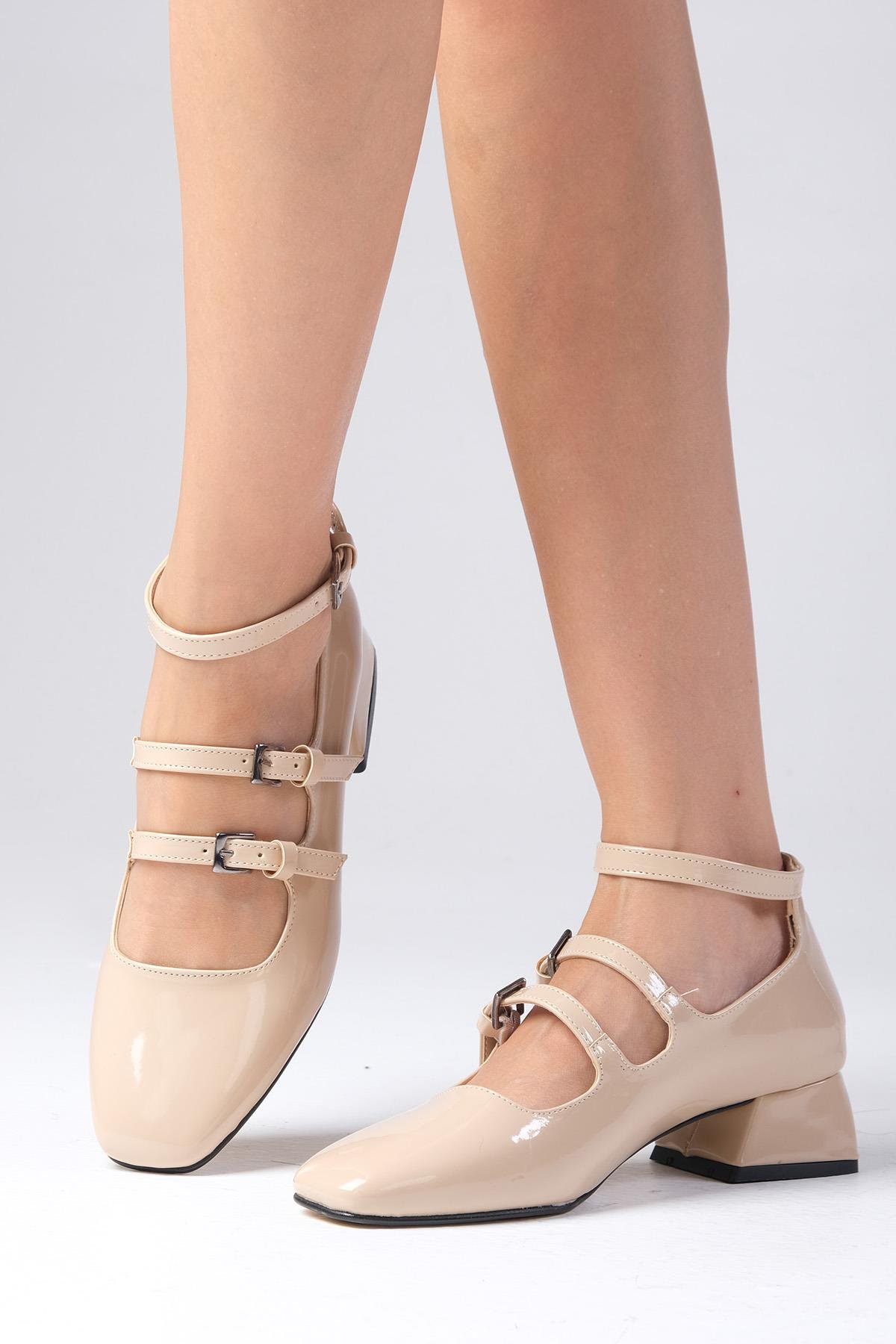 Baylee Ten Rengi Rugan Kısa Topuklu Ayakkabı-Kısa Topuklu-Mio Gusto-01482NUR