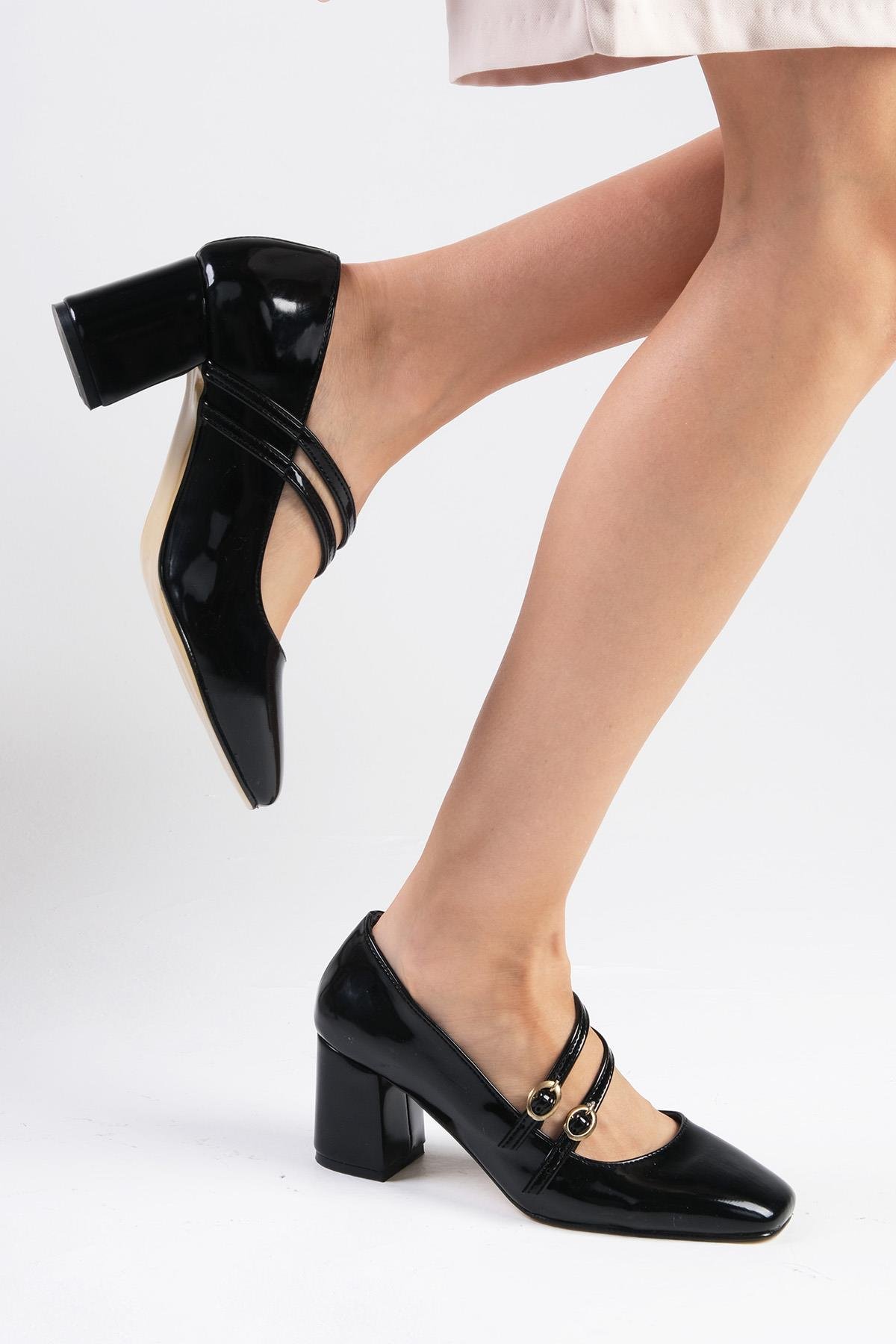 Beatrice Siyah Renk Rugan Topuklu Ayakkabı-Yüksek Topuklu-Mio Gusto-02319BLR