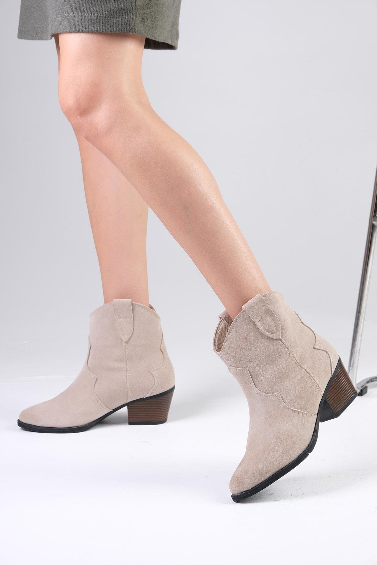 Becky Hakiki Süet Bej Renk Western Bot-Kalın Topuk-Mio Gusto-05807BES