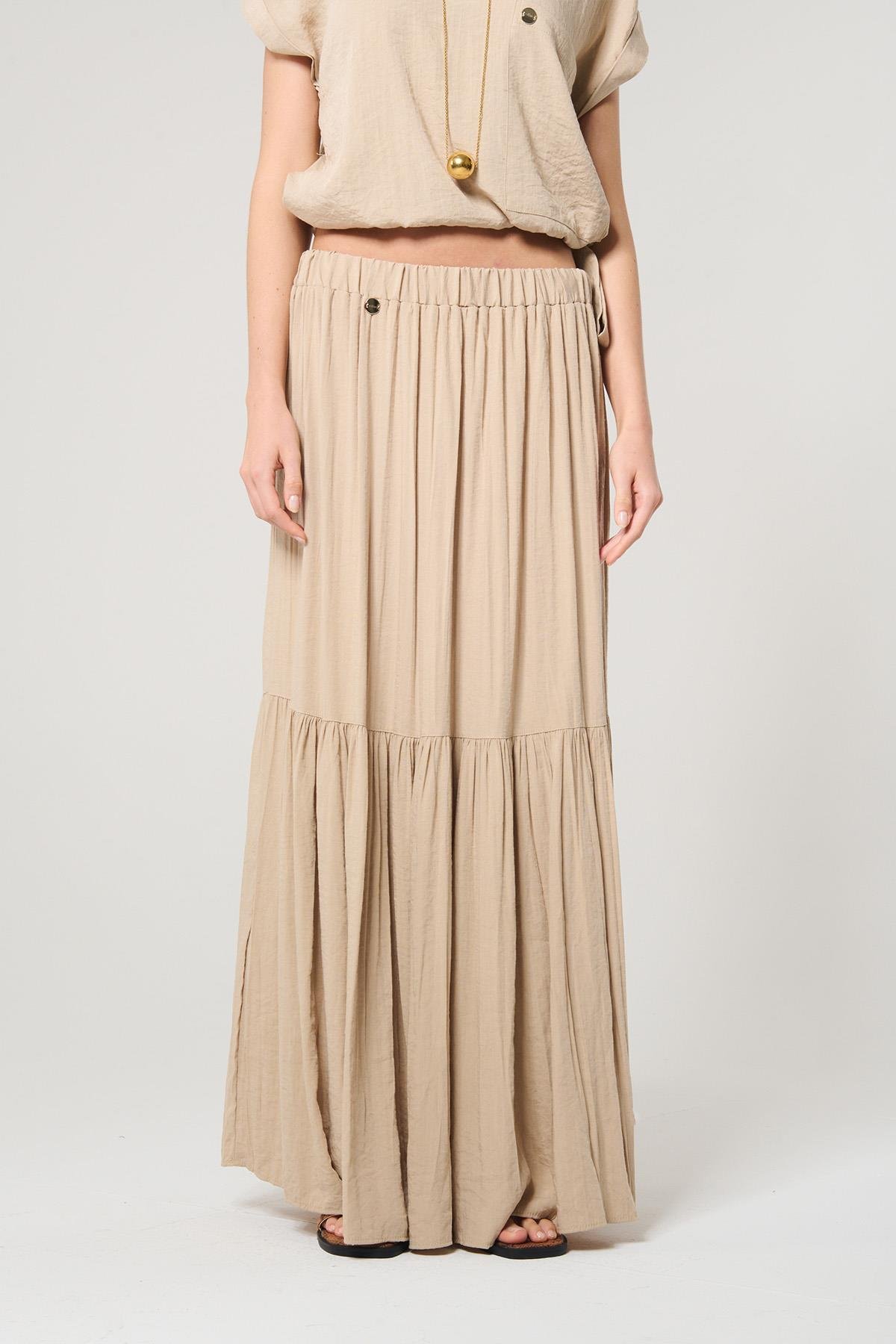 Bej Renk Bol ve Büzgülü Etek