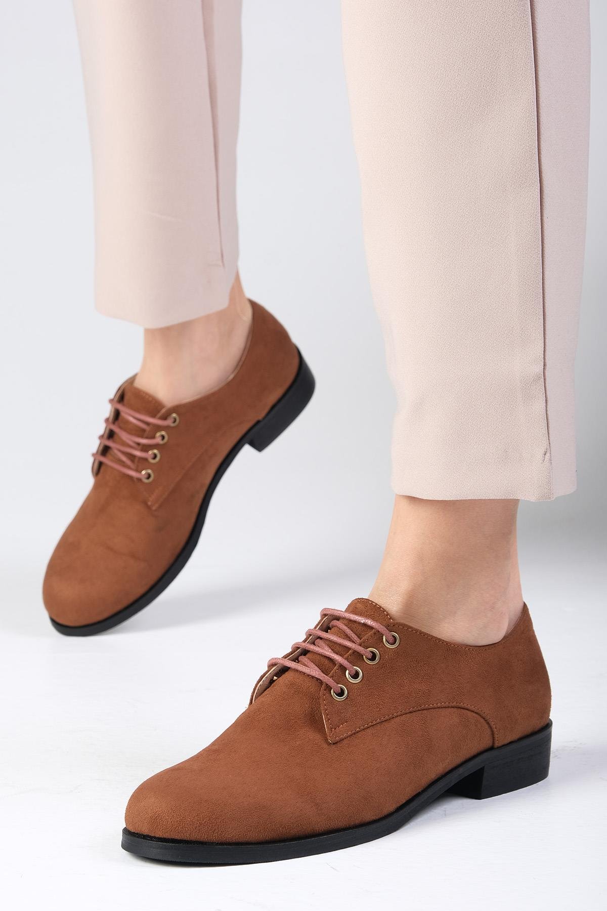 Berta Taba Renk Süet Oxford Ayakkabı-DÜZ AYAKKABI-Mio Gusto-02104TAS