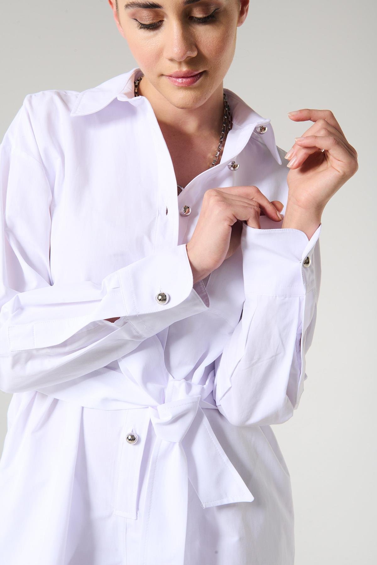 Beyaz Renk Geniş Paçalı Mini Tulum