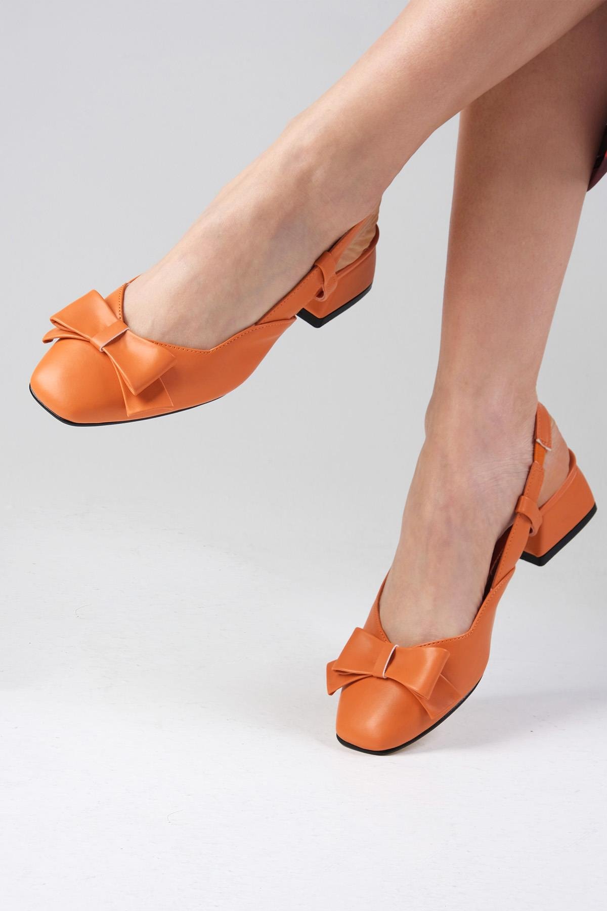 Billie Turuncu Renk Kısa Topuklu Ayakkabı-Kısa Topuklu-Mio Gusto-01457ORC