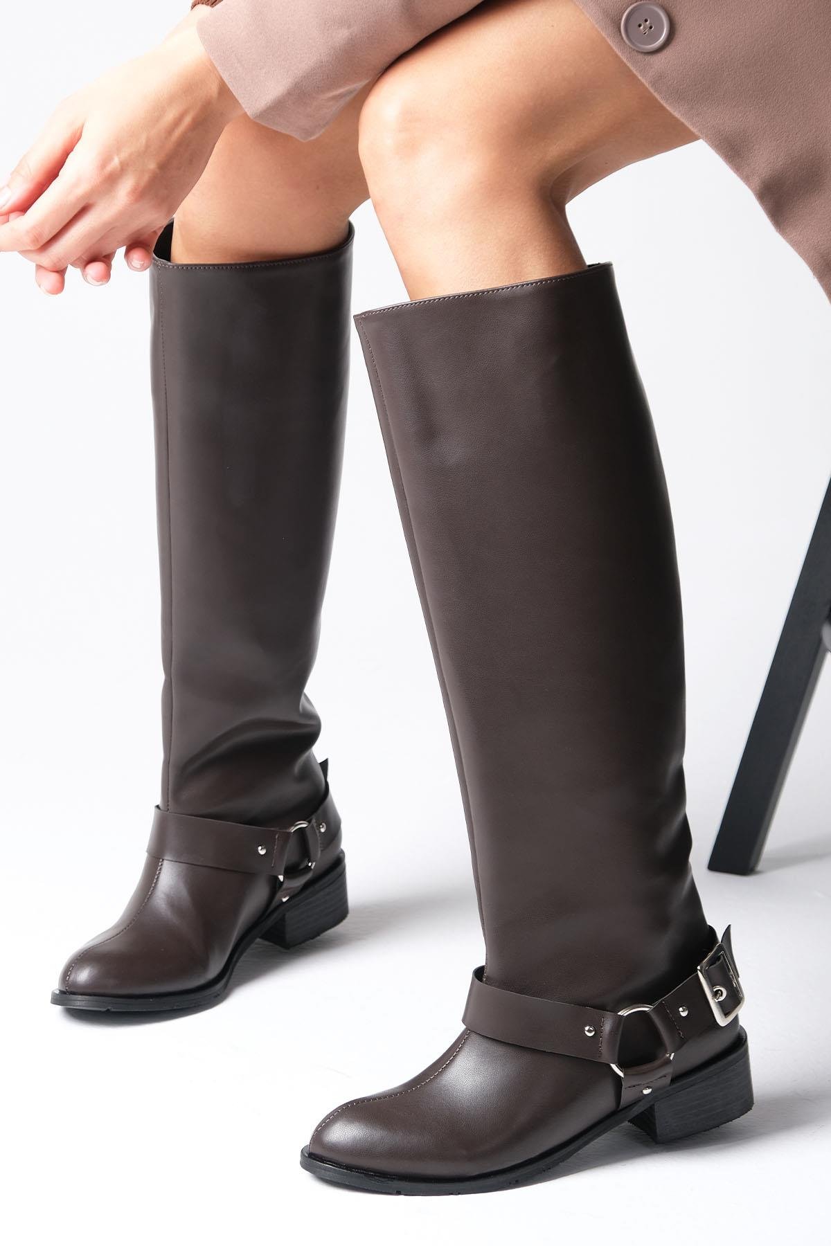 Brielle Kahverengi Fermuarsız Biker Çizme-ÇİZME-Mio Gusto-02321BRC