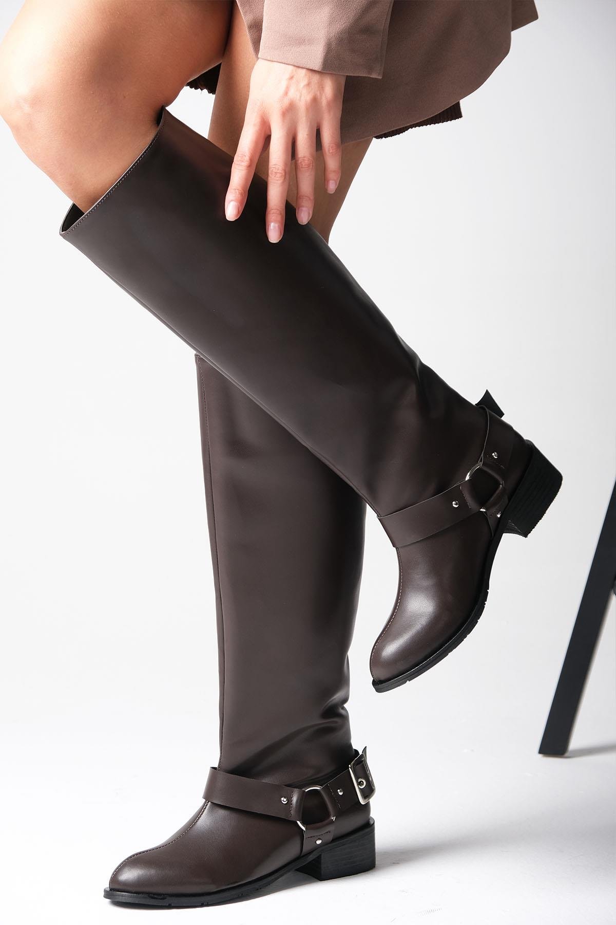 Brielle Kahverengi Fermuarsız Biker Çizme-ÇİZME-Mio Gusto-02321BRC