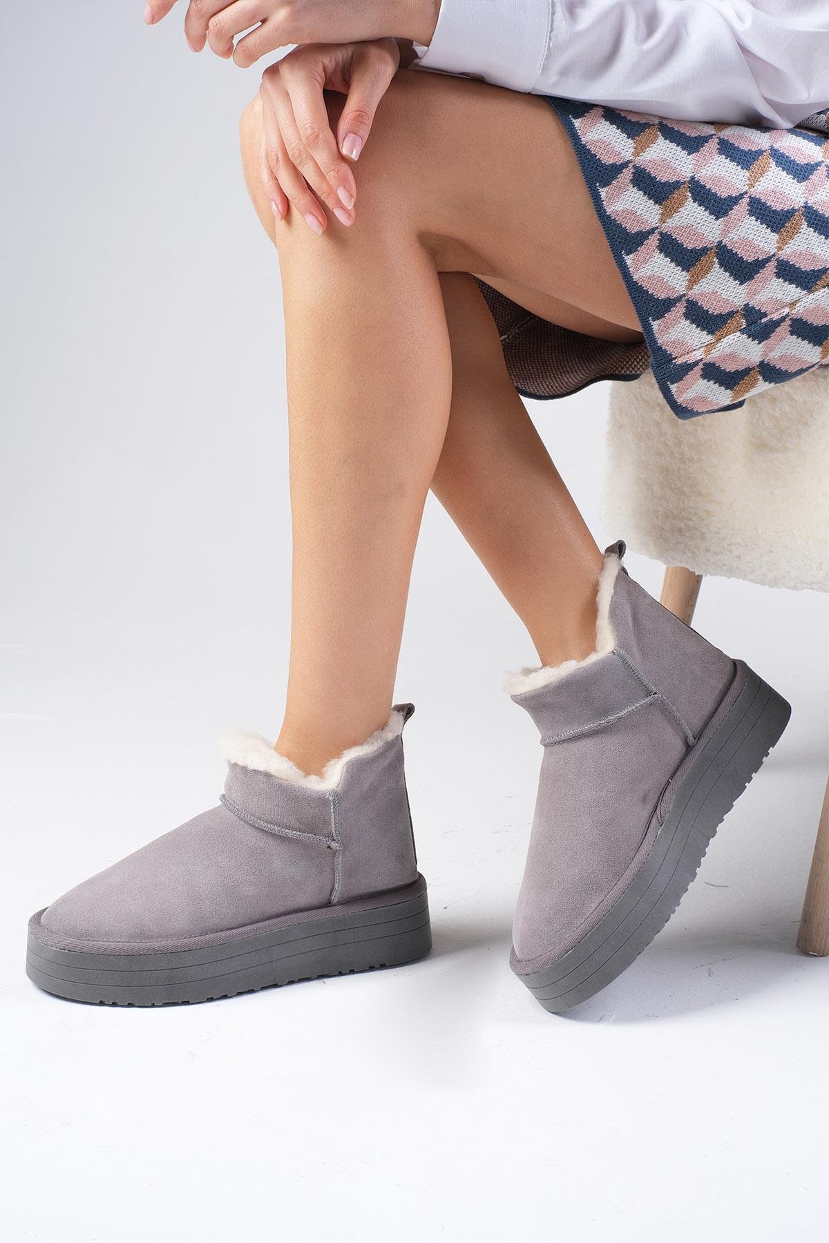 Bronte Hakiki Süet Gri Renk Ugg Bot-Topuksuz-Mio Gusto-05852GRS