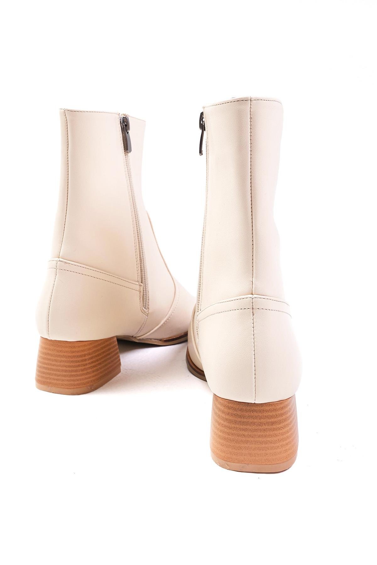 Callie Bej Renk Küt Burunlu Bot-Kalın Topuk-Mio Gusto-01491BEC