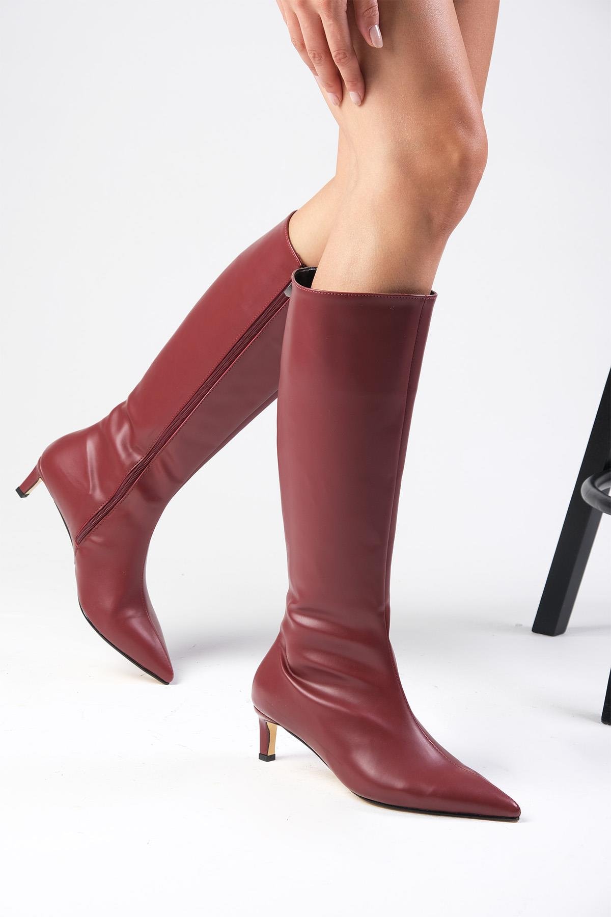 Carolina Bordo Renk Kısa Topuklu Çizme-ÇİZME-Mio Gusto-02326WRC