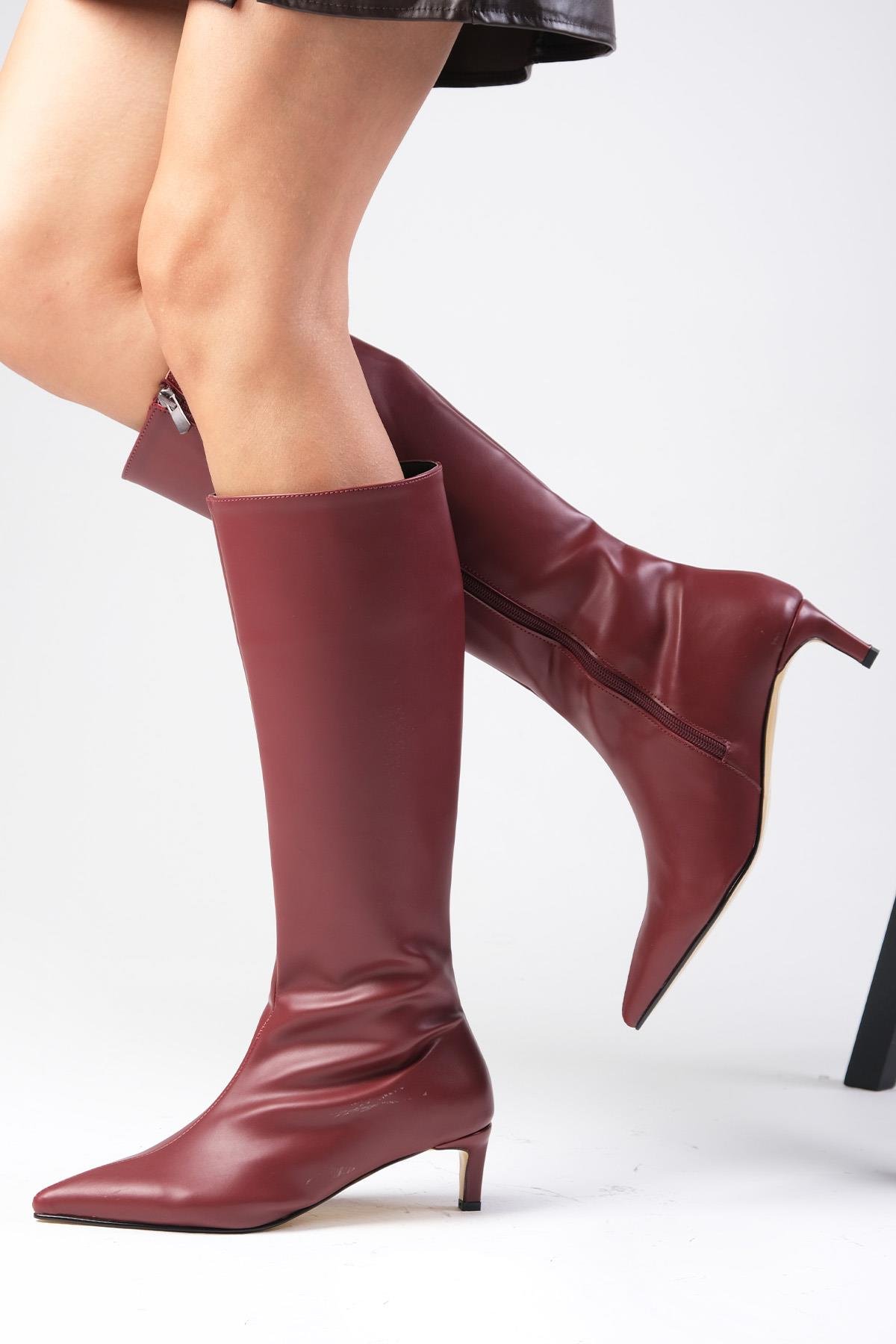 Carolina Bordo Renk Kısa Topuklu Çizme-ÇİZME-Mio Gusto-02326WRC