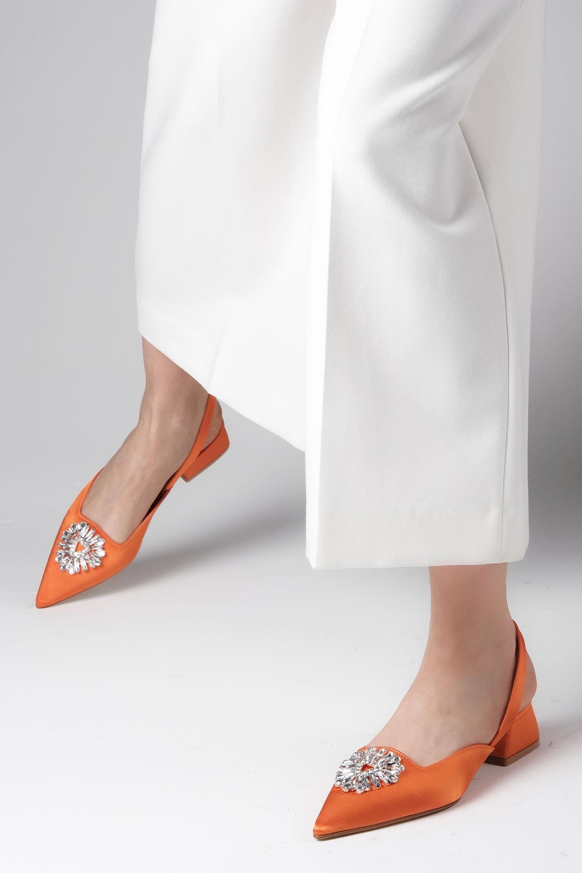 Claudia Turuncu Renk Kısa Topuklu Ayakkabı-Kısa Topuklu-Mio Gusto-01448ORK