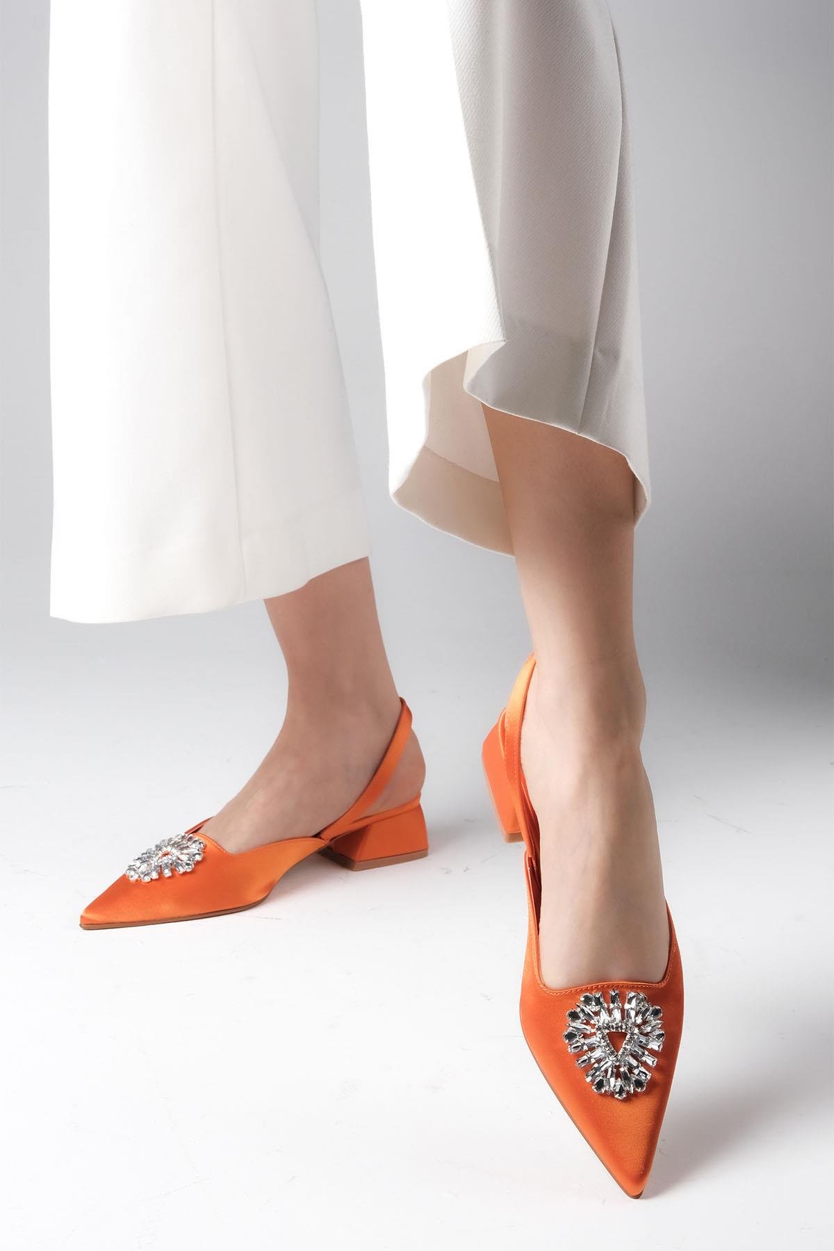 Claudia Turuncu Renk Kısa Topuklu Ayakkabı-Kısa Topuklu-Mio Gusto-01448ORK