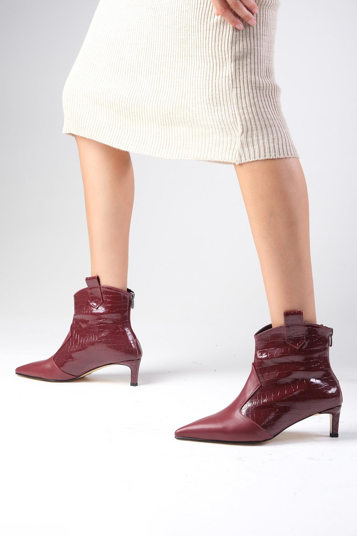 Coralie Bordo Renk Kısa Topuklu Bot-İnce Topuk-Mio Gusto-02331WRV