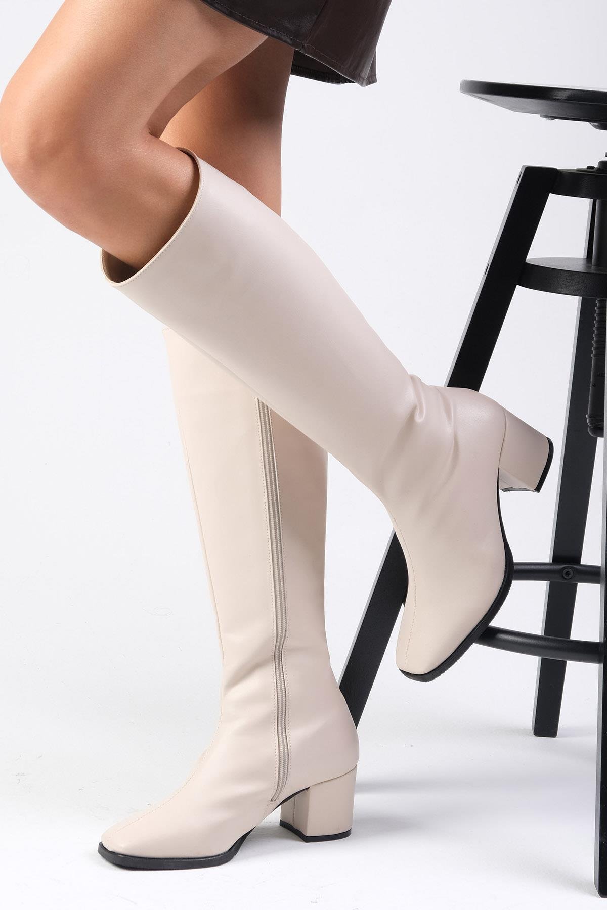 Courtney Ten Rengi Küt Burun Çizme-Boots-Mio Gusto-02151NUC
