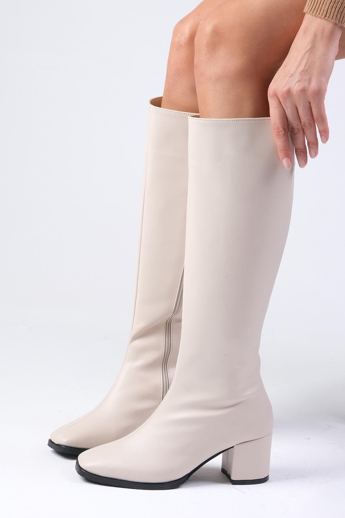 Courtney Ten Rengi Küt Burun Çizme-Boots-Mio Gusto-02151NUC