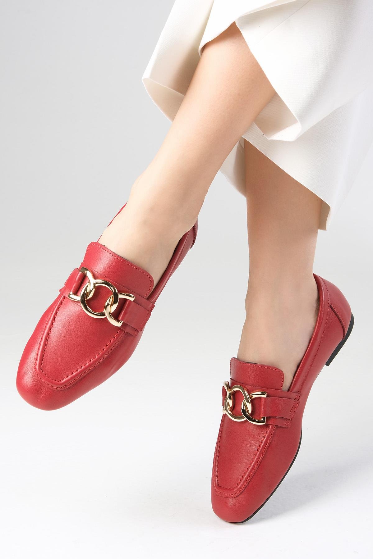 Dakota Hakiki Deri Kırmızı Renk Loafer-DÜZ AYAKKABI-Mio Gusto-01529REC