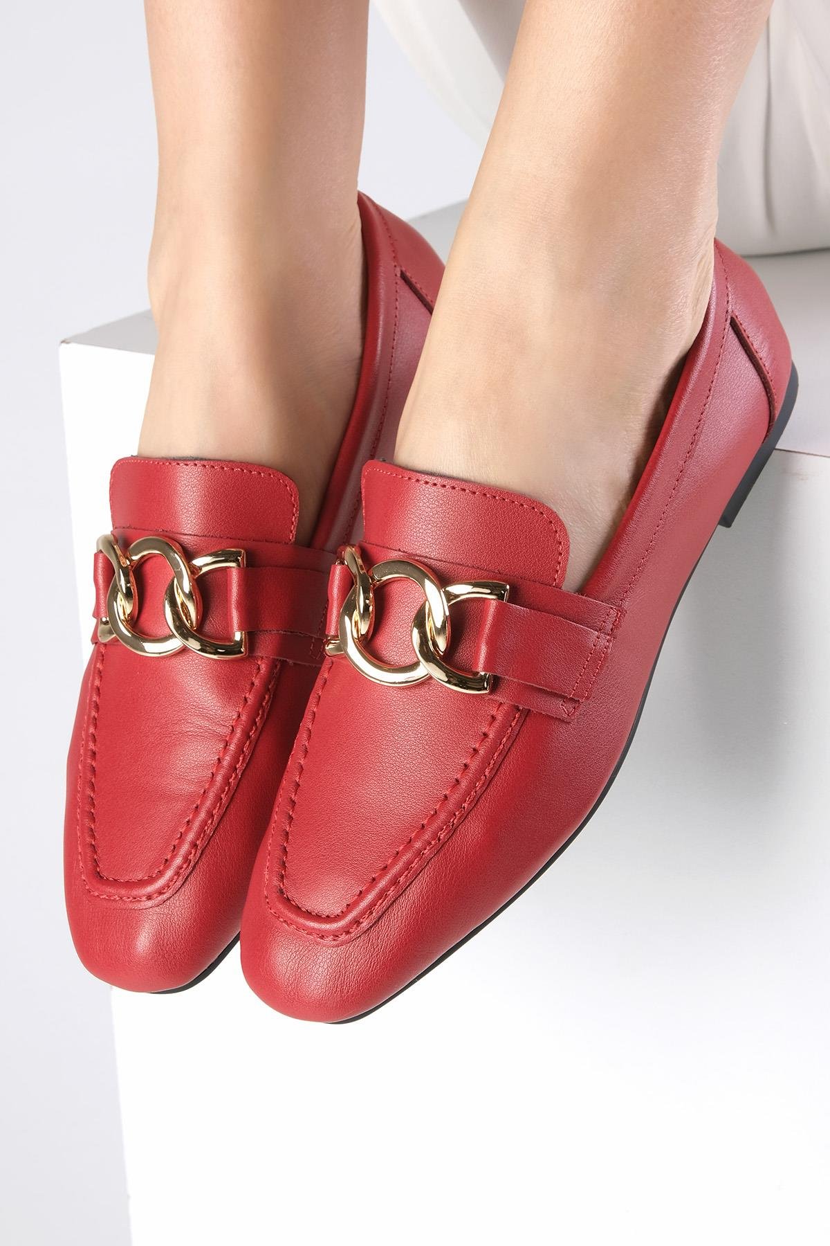 Dakota Hakiki Deri Kırmızı Renk Loafer-DÜZ AYAKKABI-Mio Gusto-01529REC