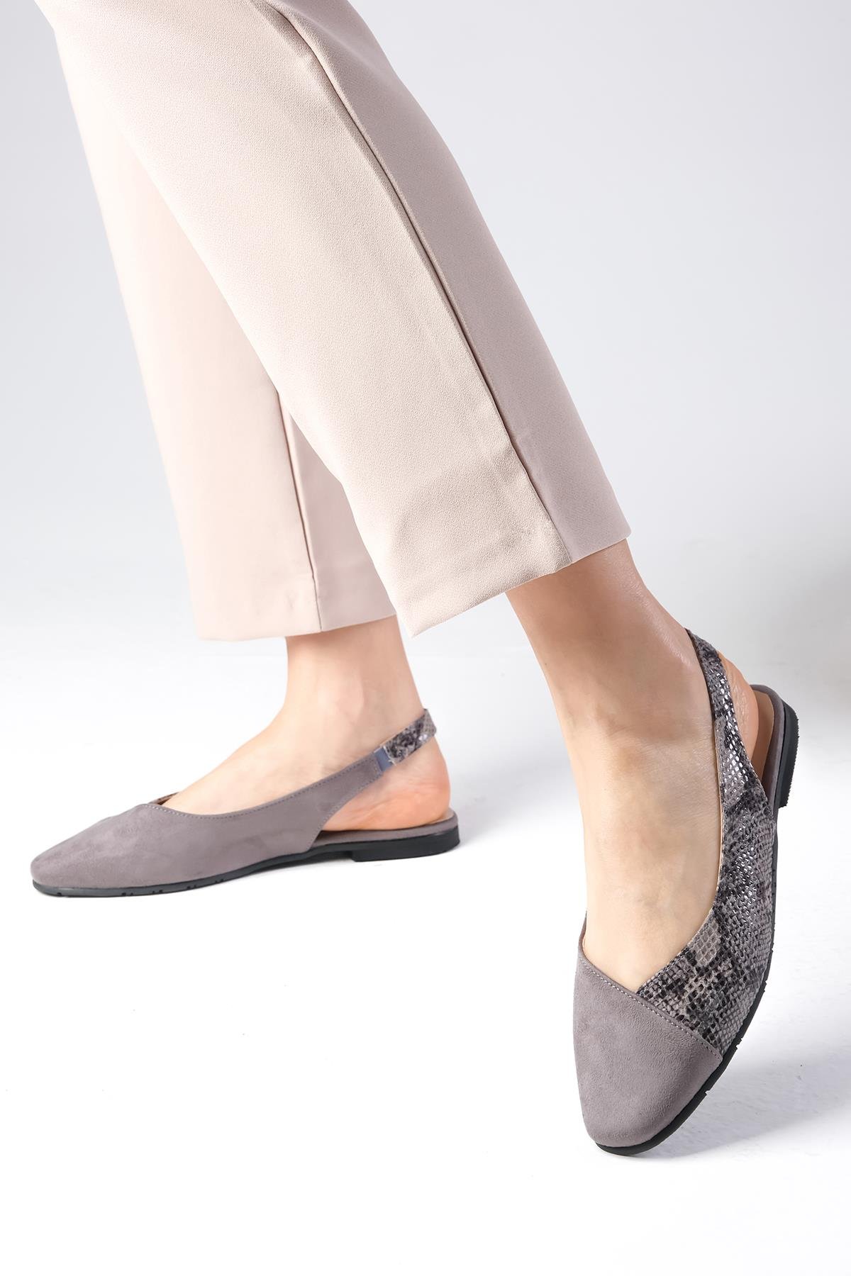 Debby Gri Renk Küt Burun Babet-BABET-Mio Gusto-02261GRO