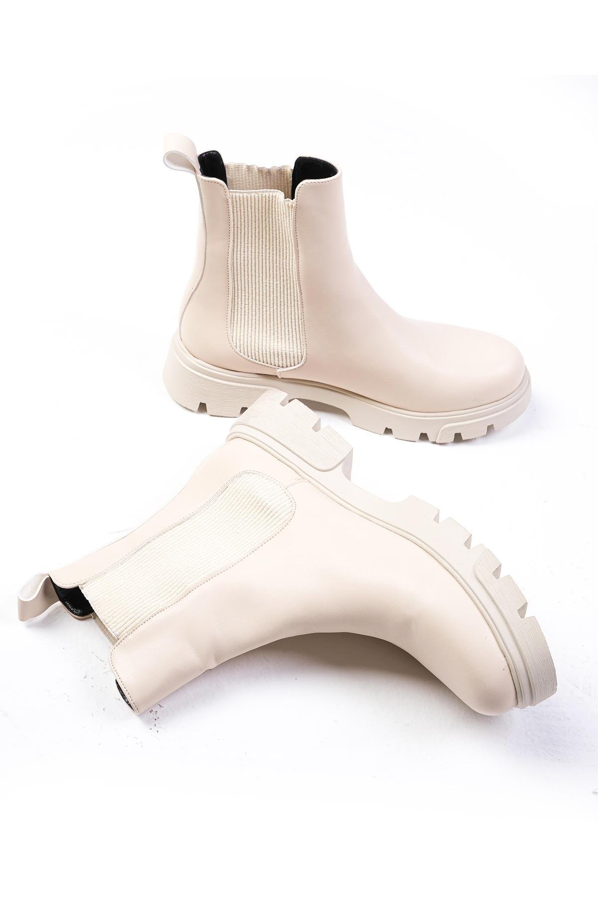 Debora Bej Renk Kalın Tabanlı Lastikli Bot-Kalın Topuk-Mio Gusto-01498BEC