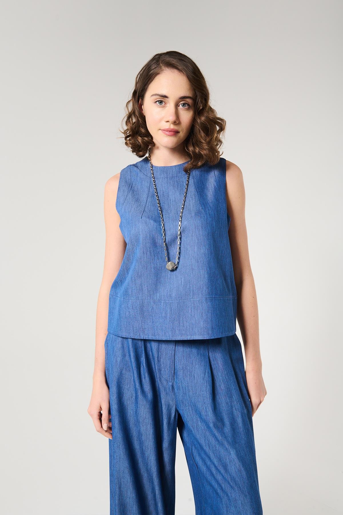 Denim Görünümlü Kolsuz Crop Bluz